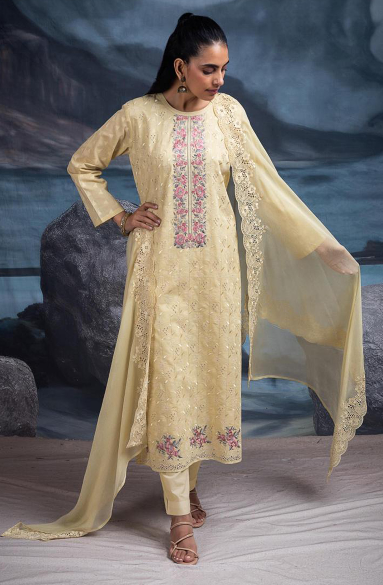 Yellow Pure Cotton Butta Beautiful Suit Set with Dupatta - TANNSF134A
