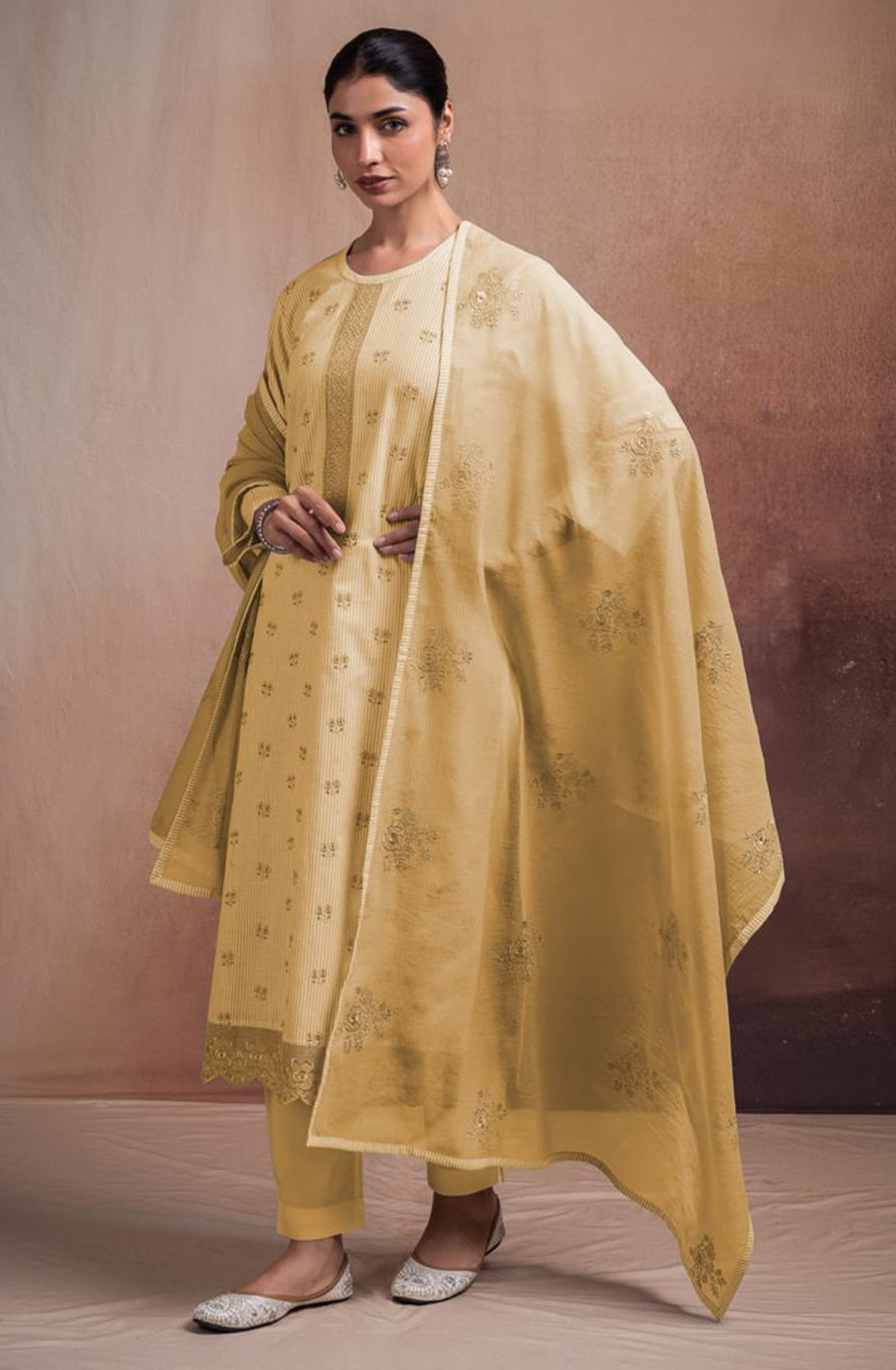 Yellow Pure Cotton Beautiful Suit Set with Dupatta - ANTNSF135B