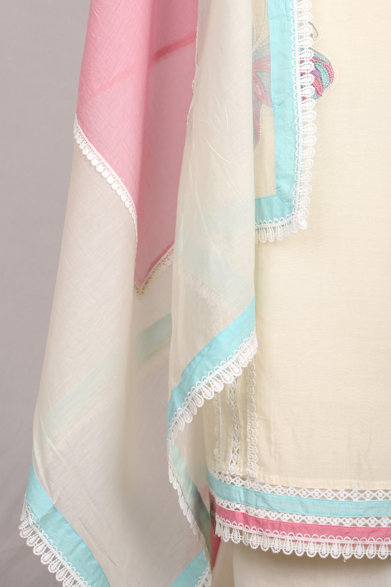 White Mul Chanderi Beautiful Suit Set with Dupatta - 1001-JSB1009A