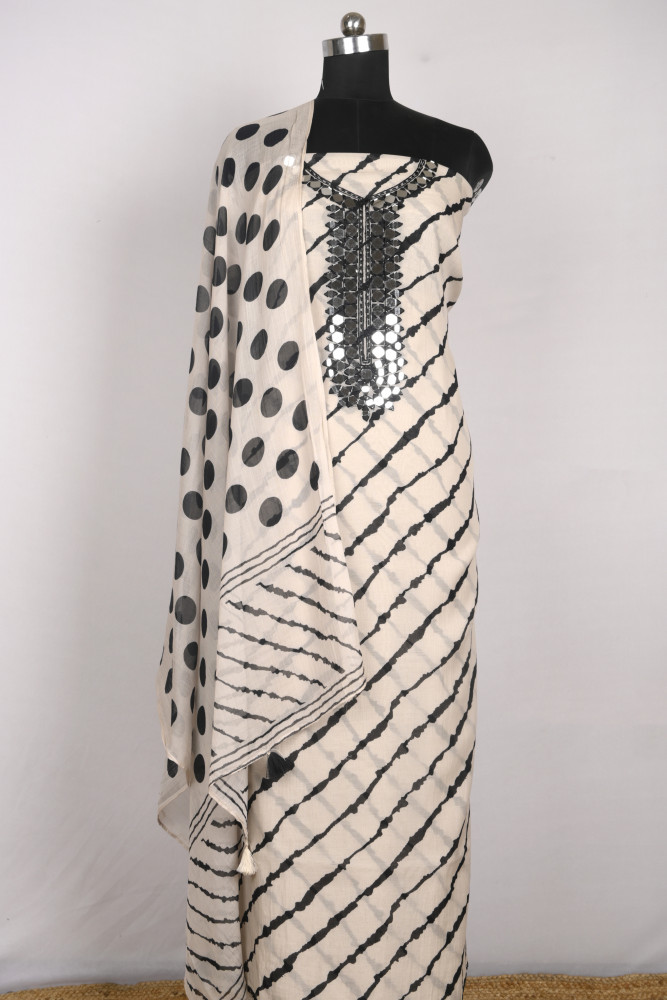 Image of Off - White Mul Chanderi Beautiful Suit Set with Dupatta - 944-11578