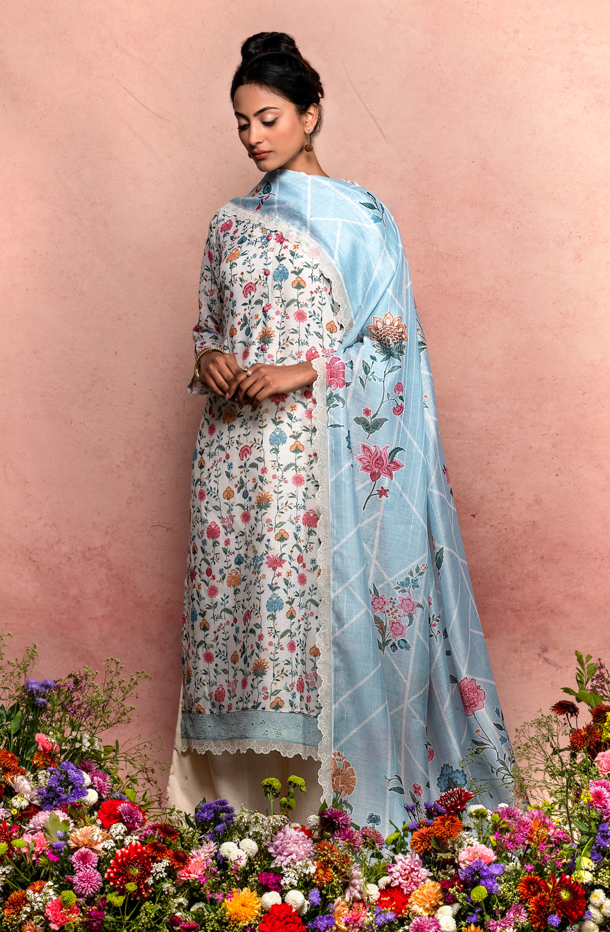 Cream Linen Exclusive Digital Print Suit-sets with Beautiful Dupatta - VOI1755