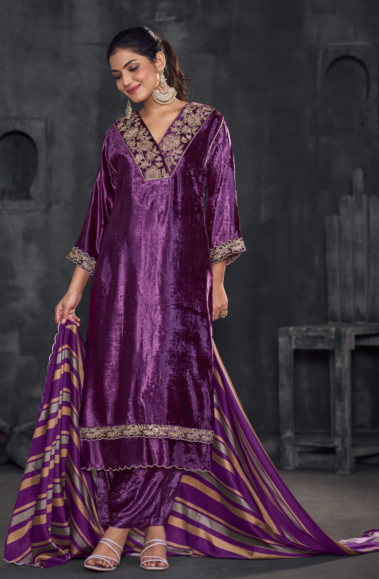 Purple Pure viscose velvet Suit set with Dupatta- PAN768