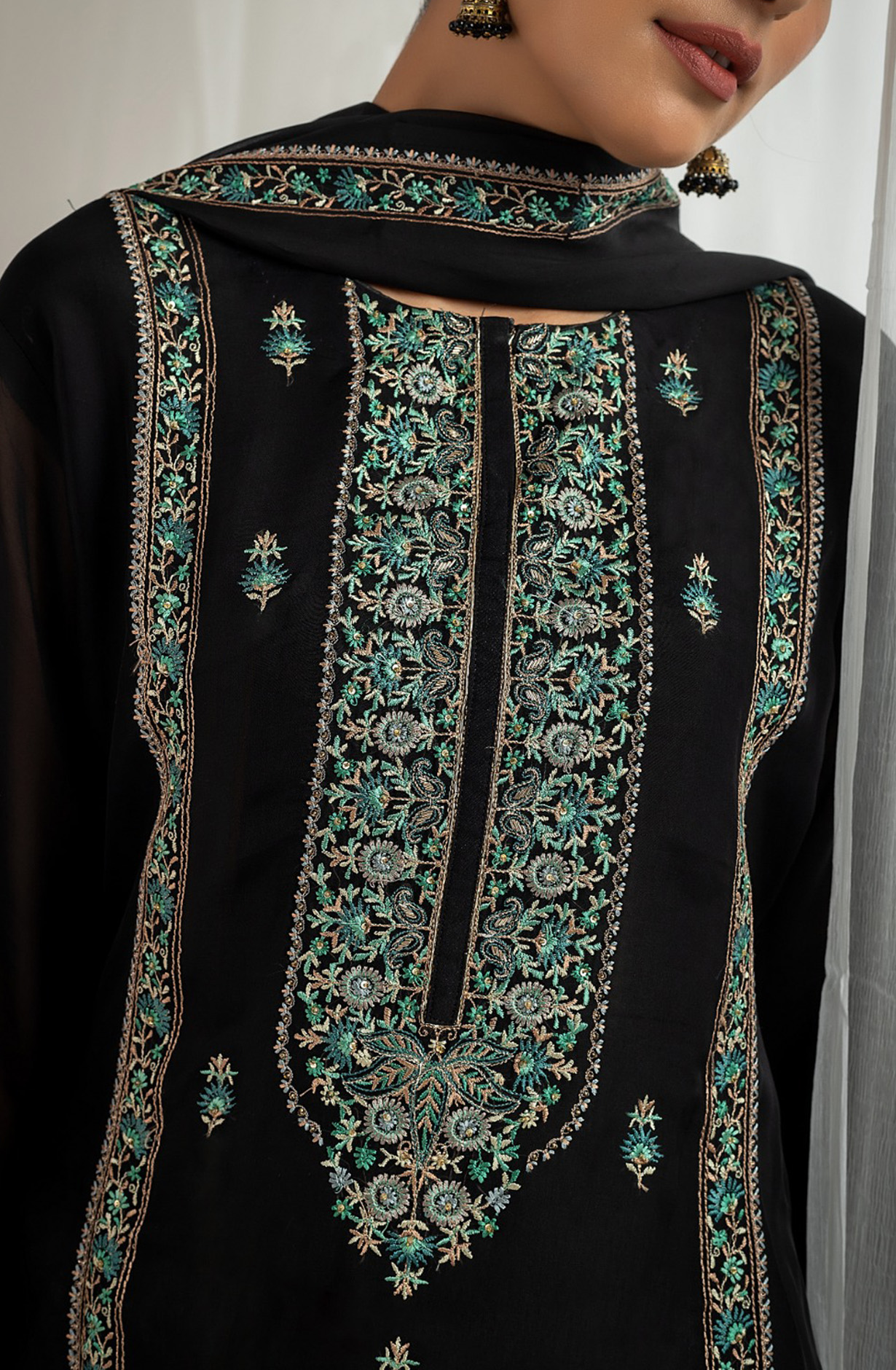 Black Organza Beautiful Embroidered Salwar Suit with Dupatta - R157-SPR1566A