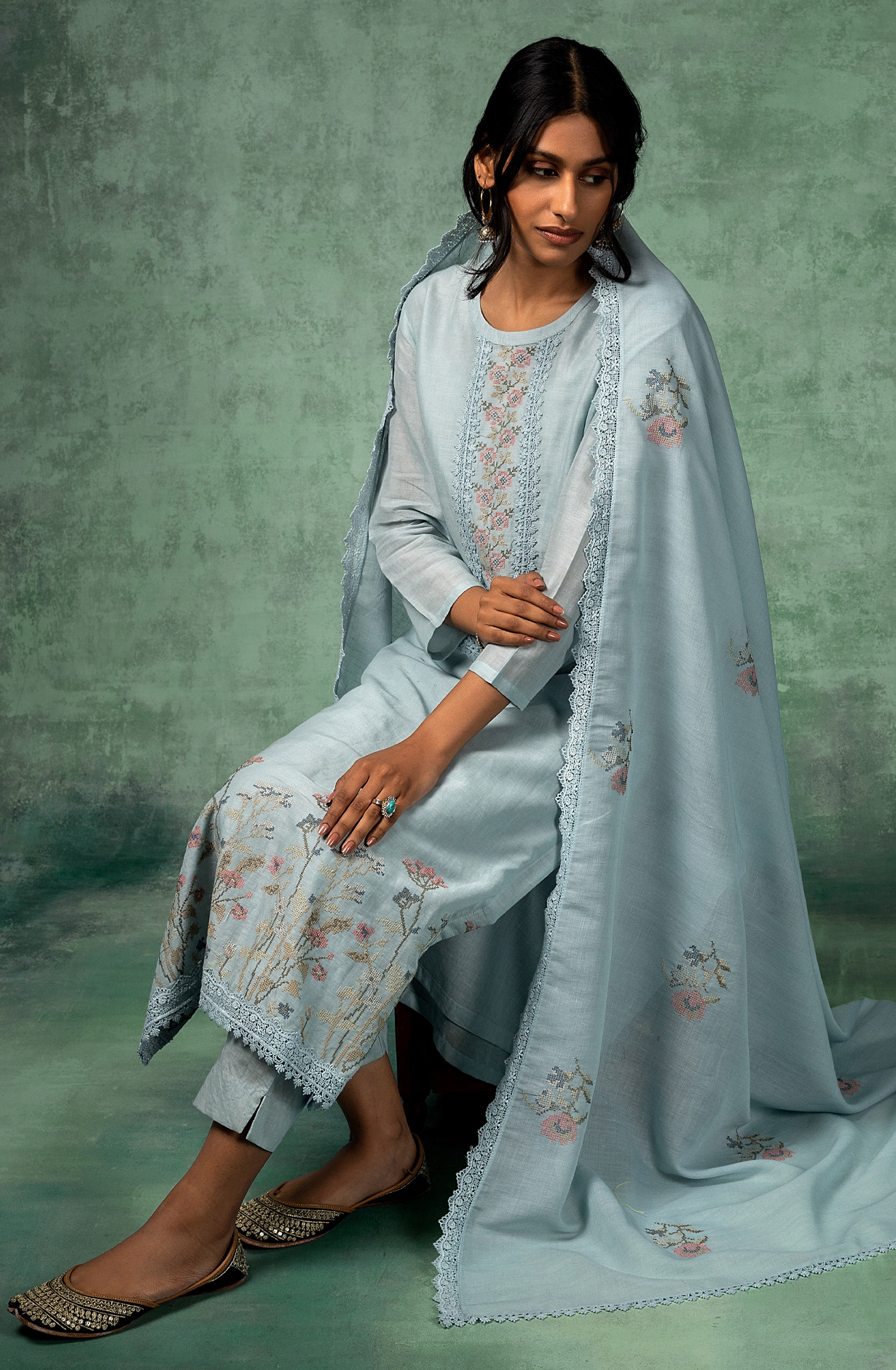 Pastel Green Linen Exclusive Embroidered Salwar Kameez - MAL1779B