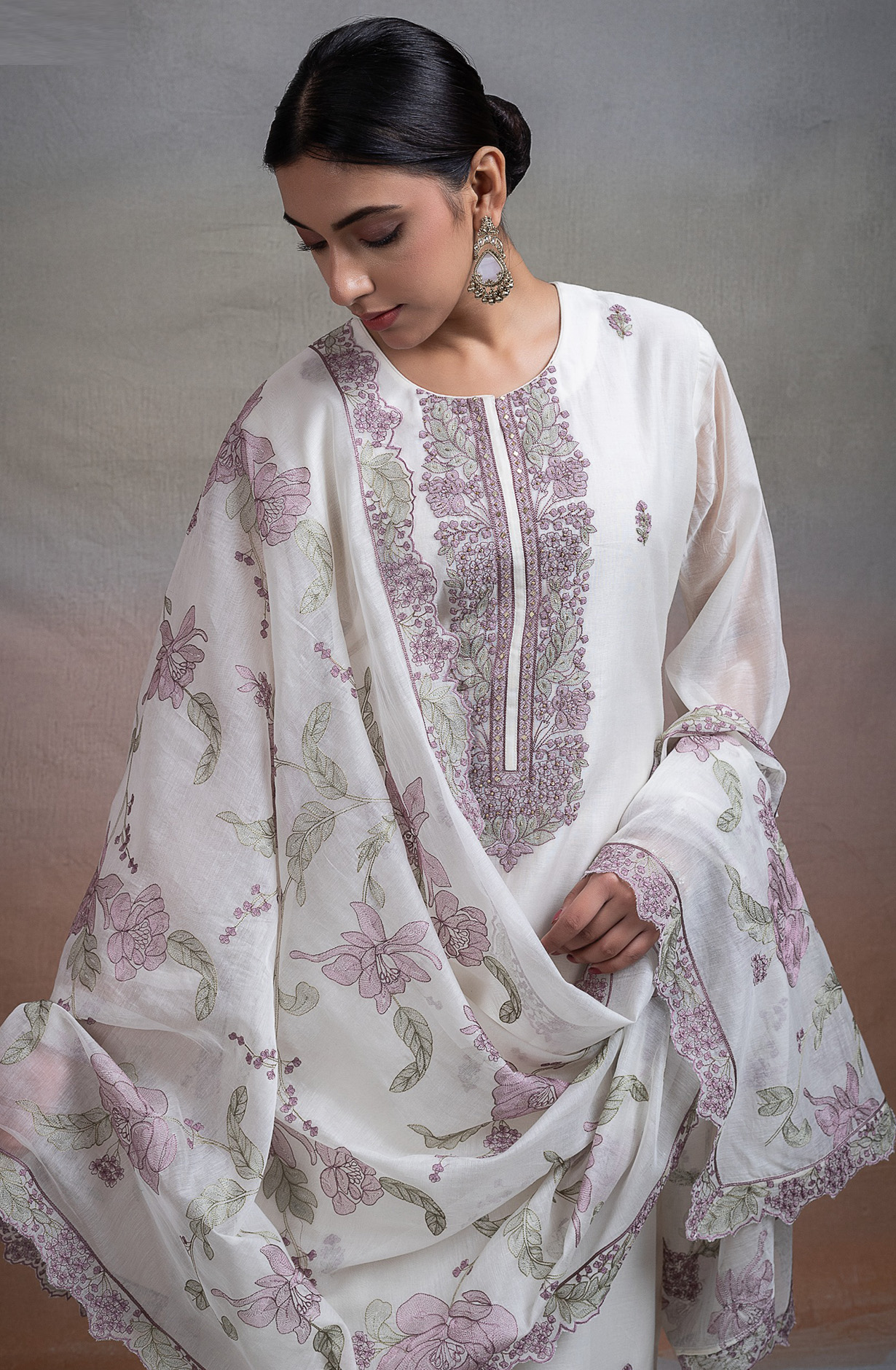 Cream Pure mul chanderi beautiful Suit Set with Dupatta - R157-SPR2647A