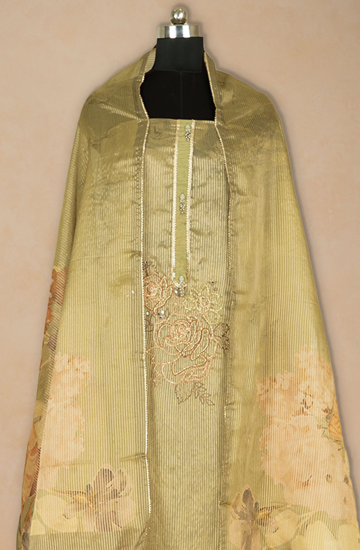 Green Organza Beautiful Suit Set with Dupatta - 669-18327