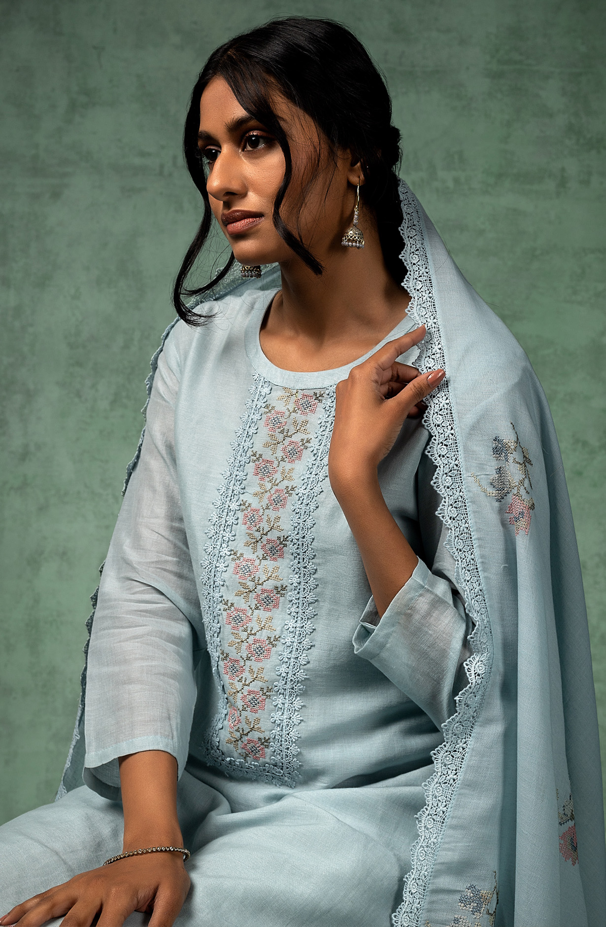 Pastel Green Linen Exclusive Embroidered Salwar Kameez - MAL1779B