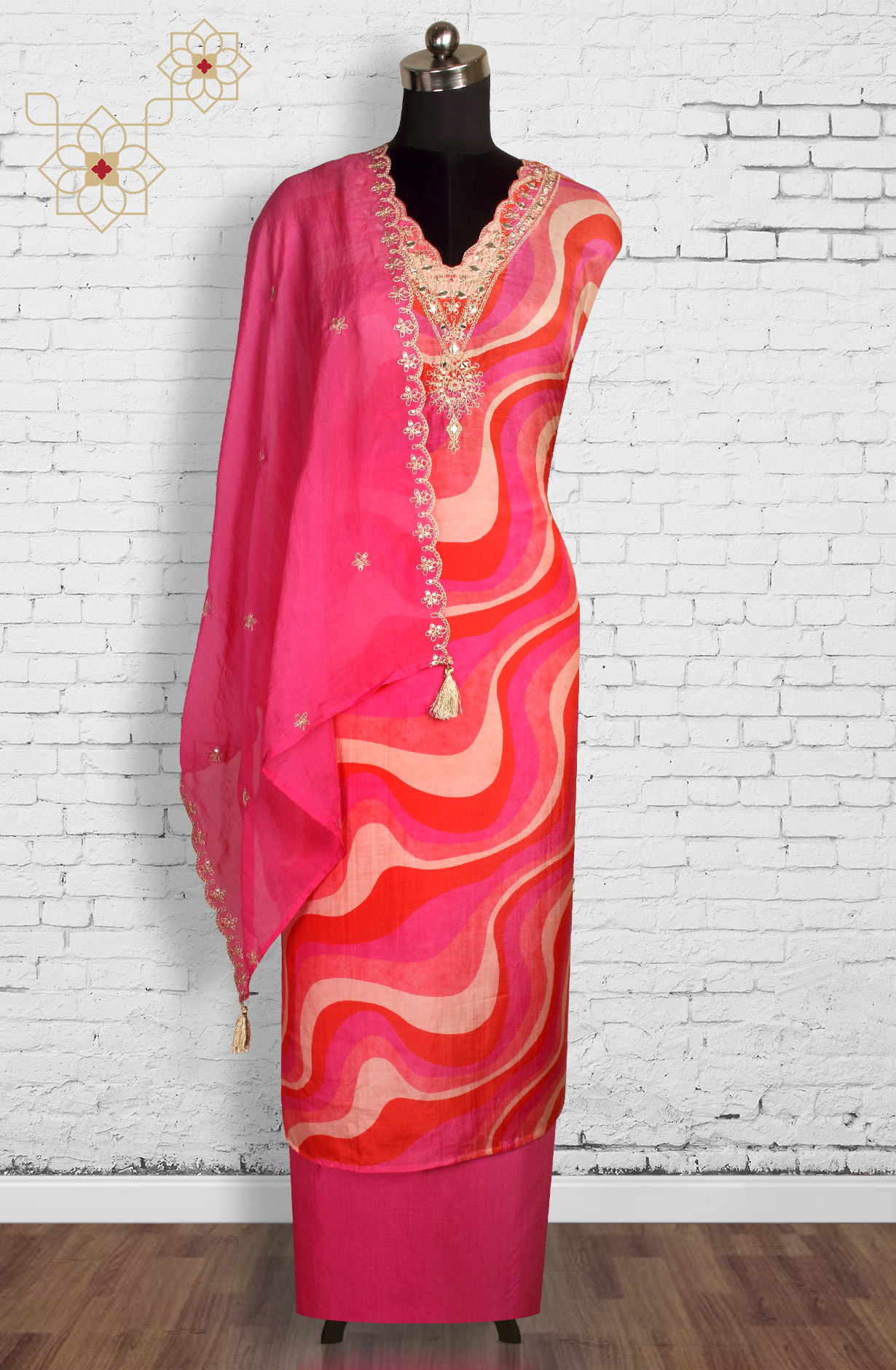 Pink Beautiful Muslin Salwar Suit with Organza Dupatta - 693-SVA72031A