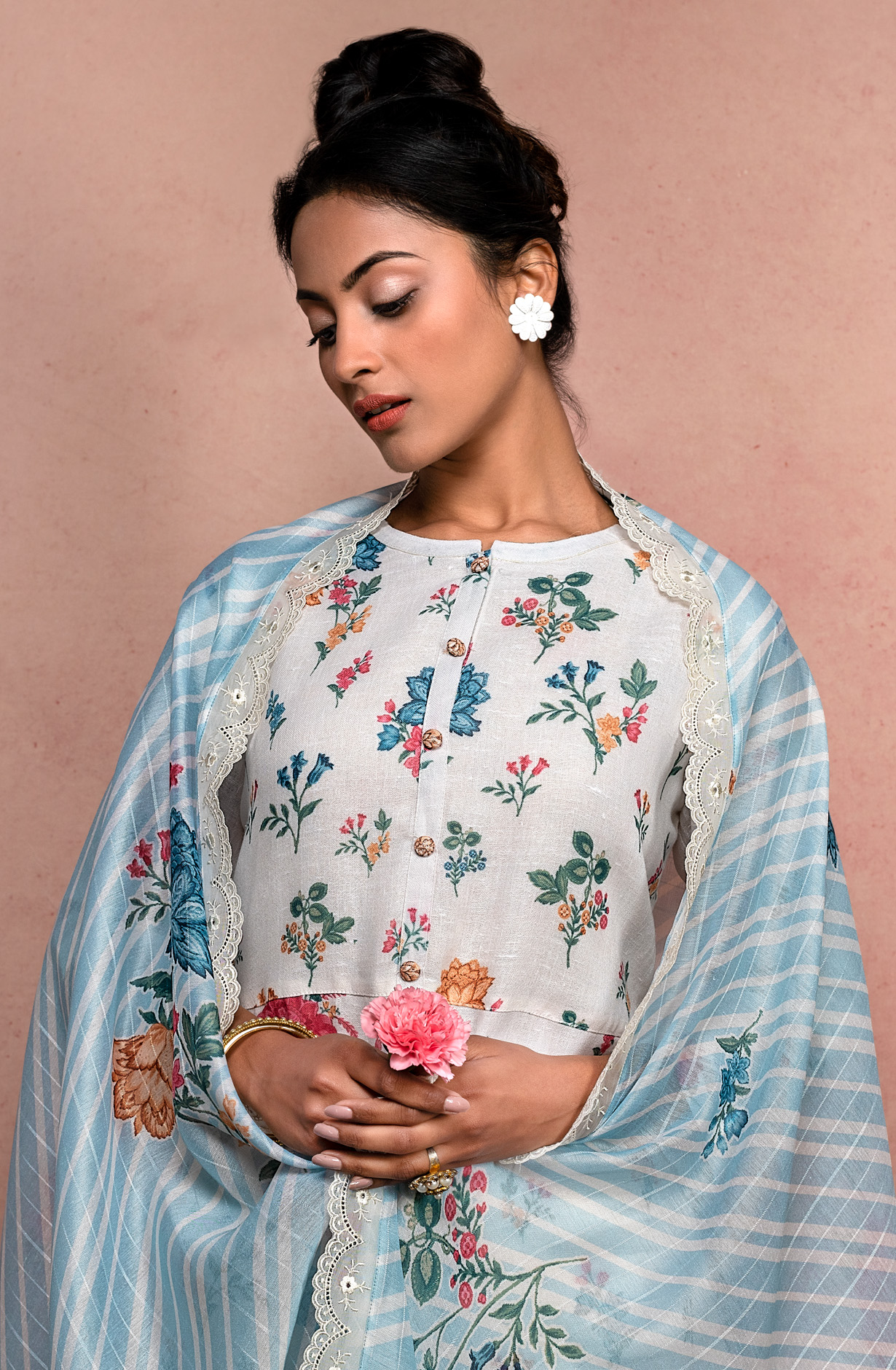 Cream Linen Exclusive Digital Print Suit-sets with Beautiful Dupatta - VOI1757
