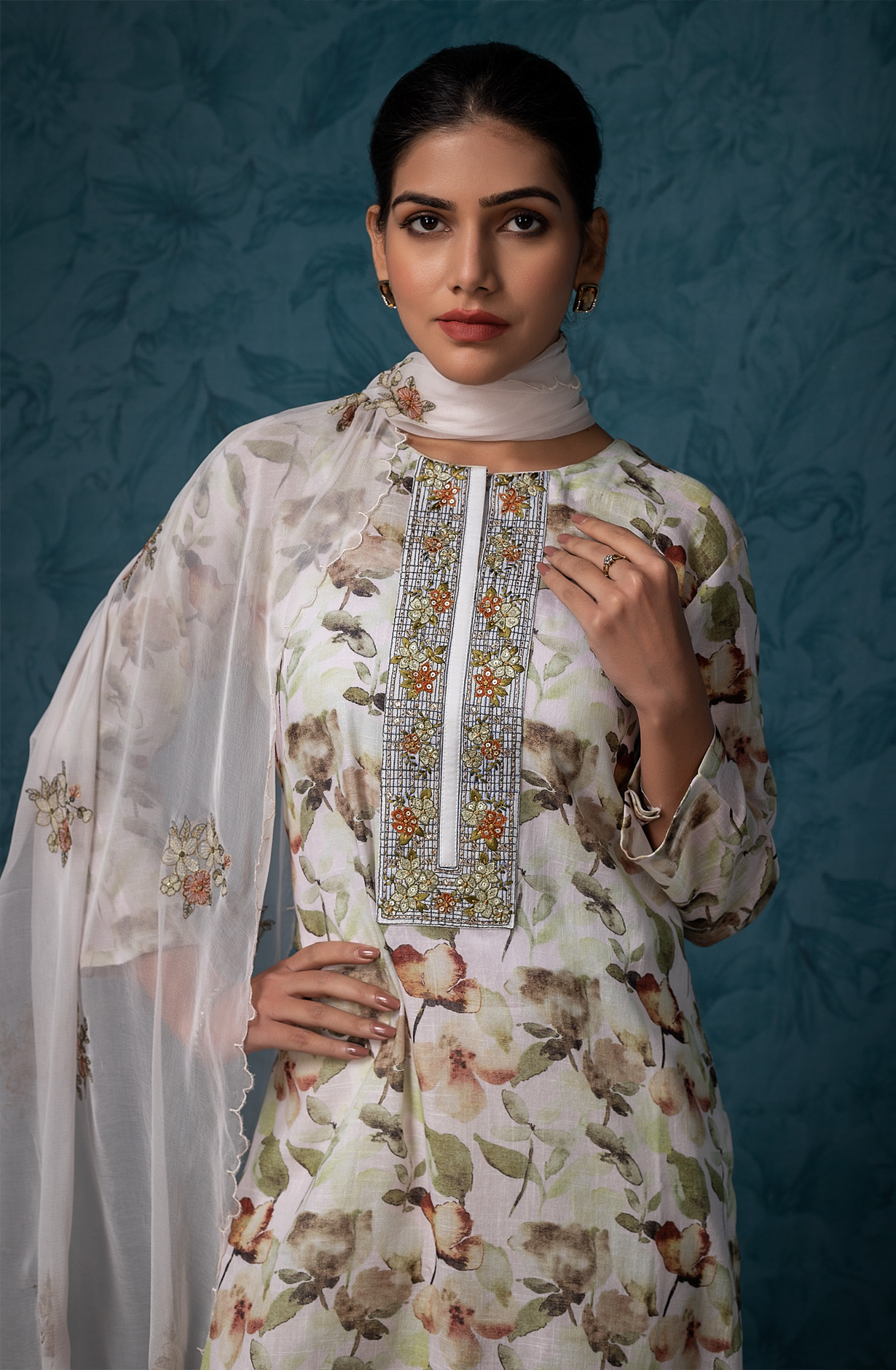 Peach Linen Digital Print Exclusive Suit-sets with Organza Dupatta - R157-SPR1494