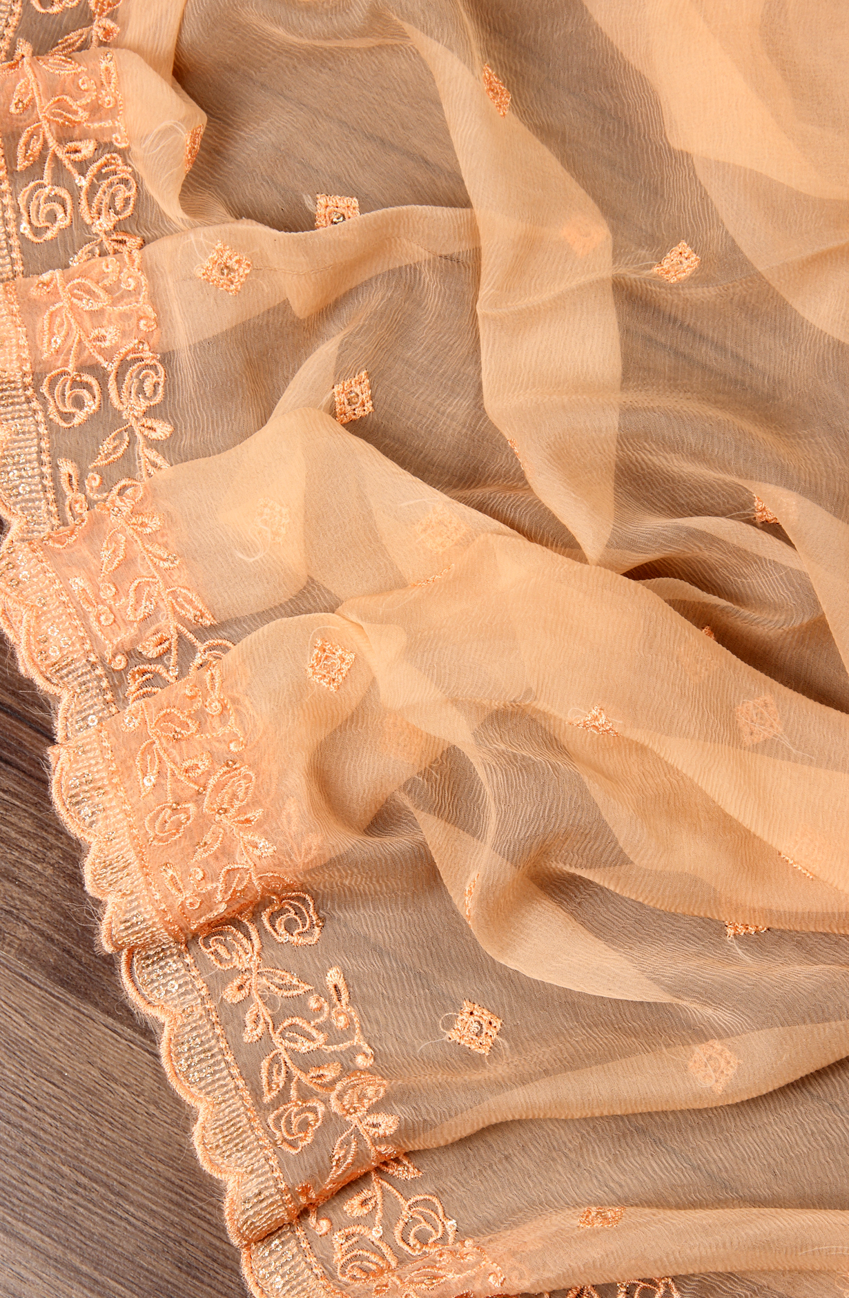 Peach Beautiful Modal Suit-set with Chiffon Dupatta - 838-4664A