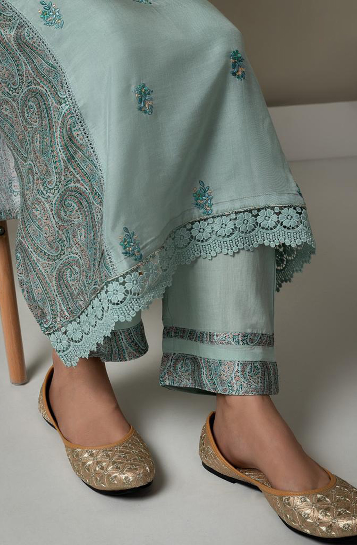 Sea Green Muslin Beautiful Festive Salwar Kameez with Organza Dupatta - R157-SPR1540C
