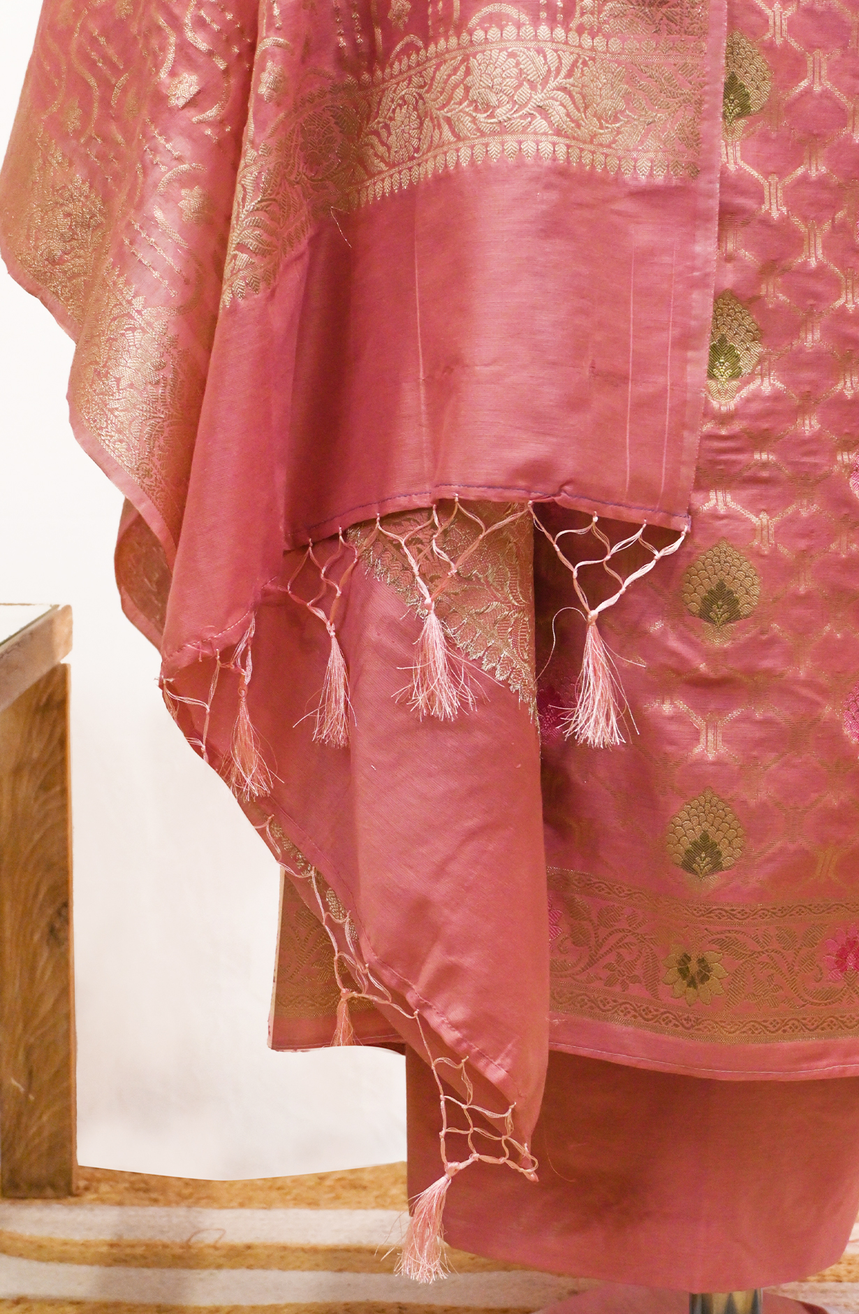 Pink Banarsi Suit Set with Dupatta - 1021-SLNYLF-2E