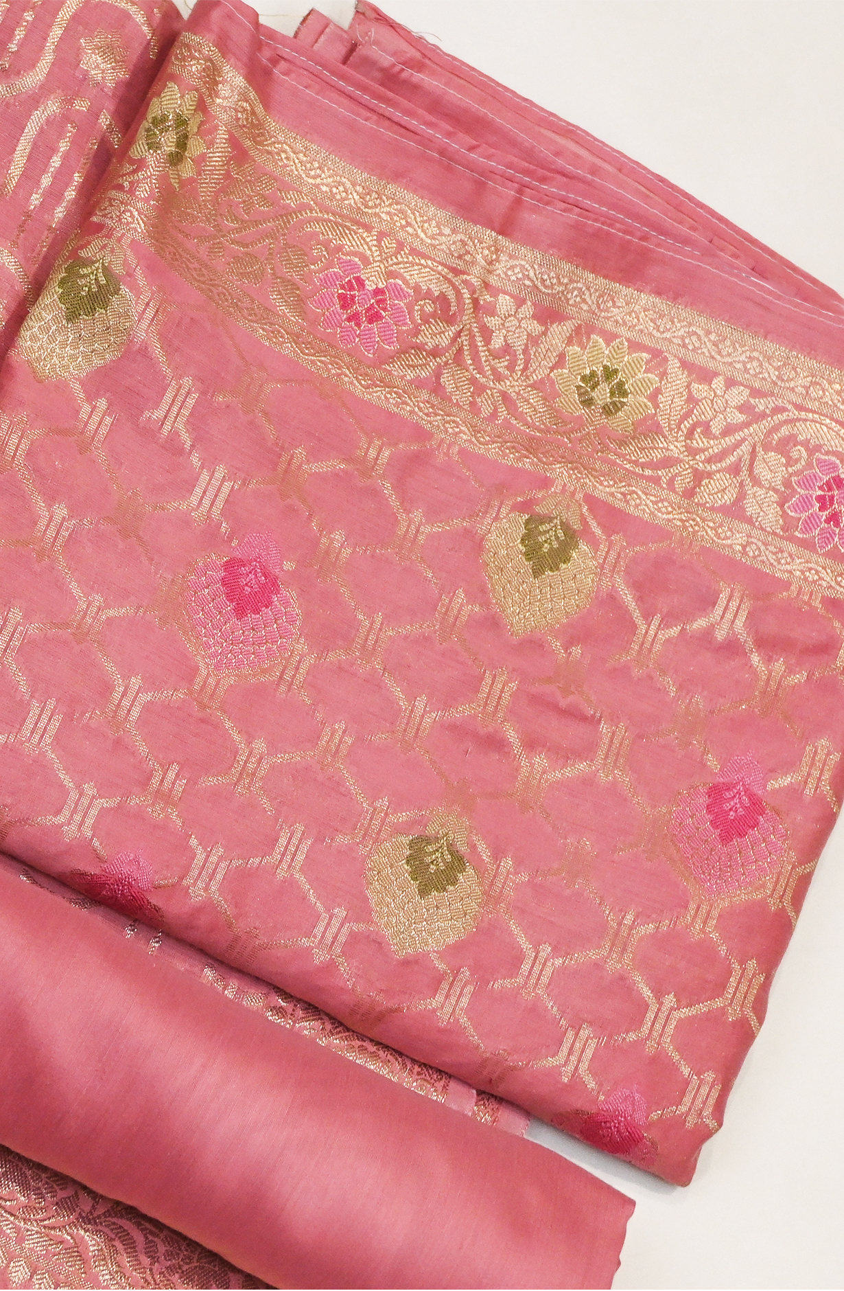 Pink Banarsi Suit Set with Dupatta - 1021-SLNYLF-2E