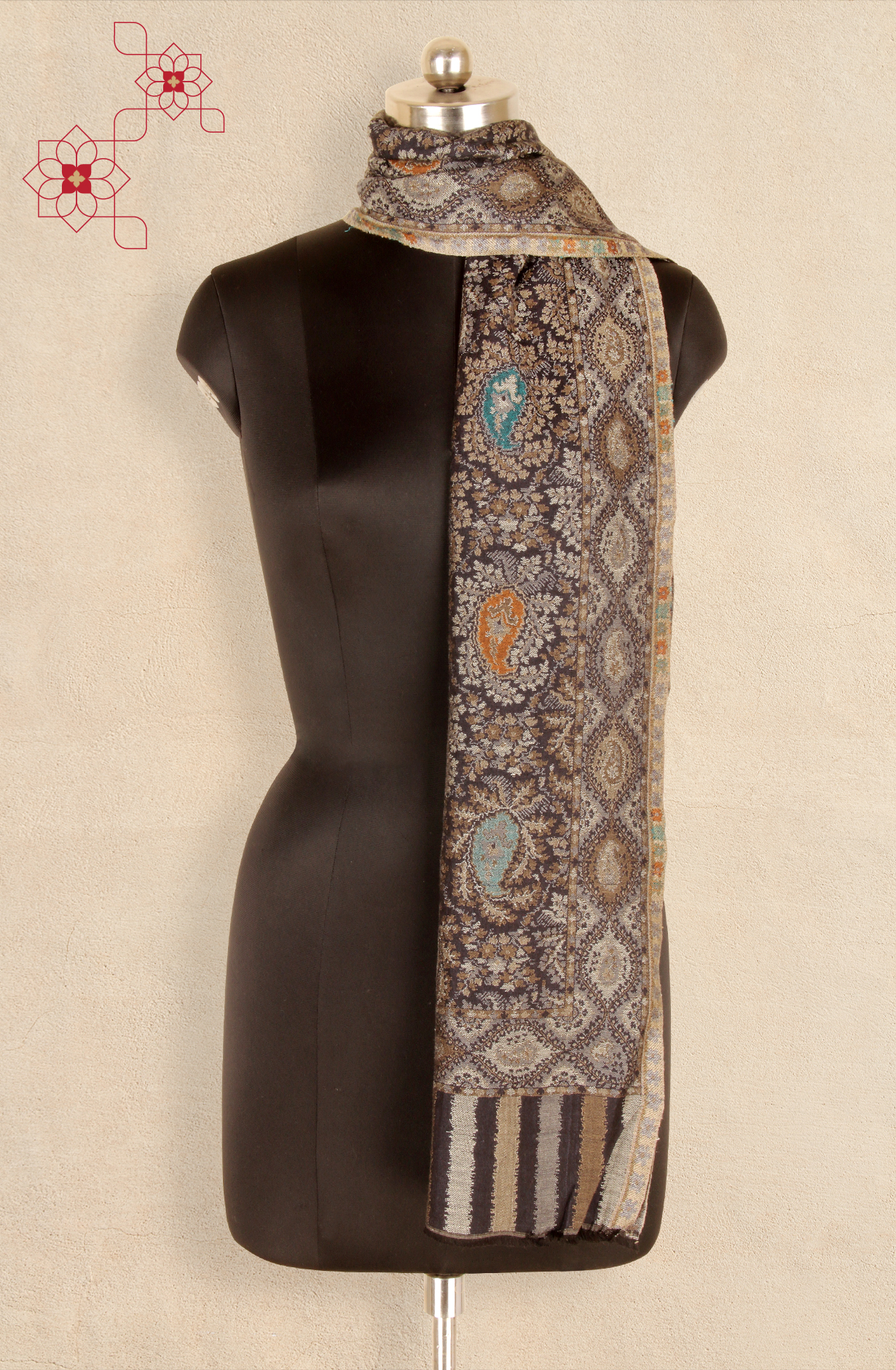 Black Women Woolen Stole - 91060547