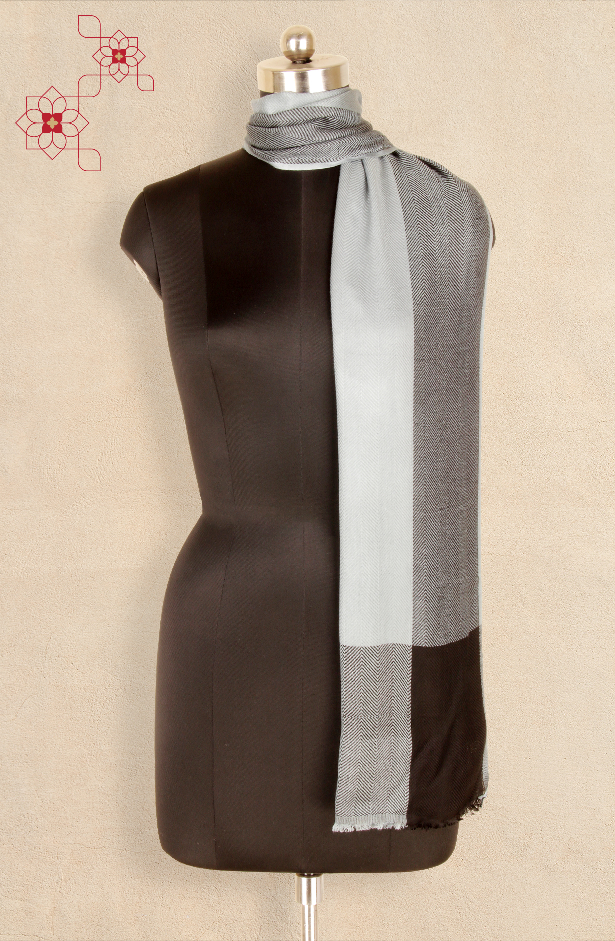 Grey Women Woolen Stole - 91063025