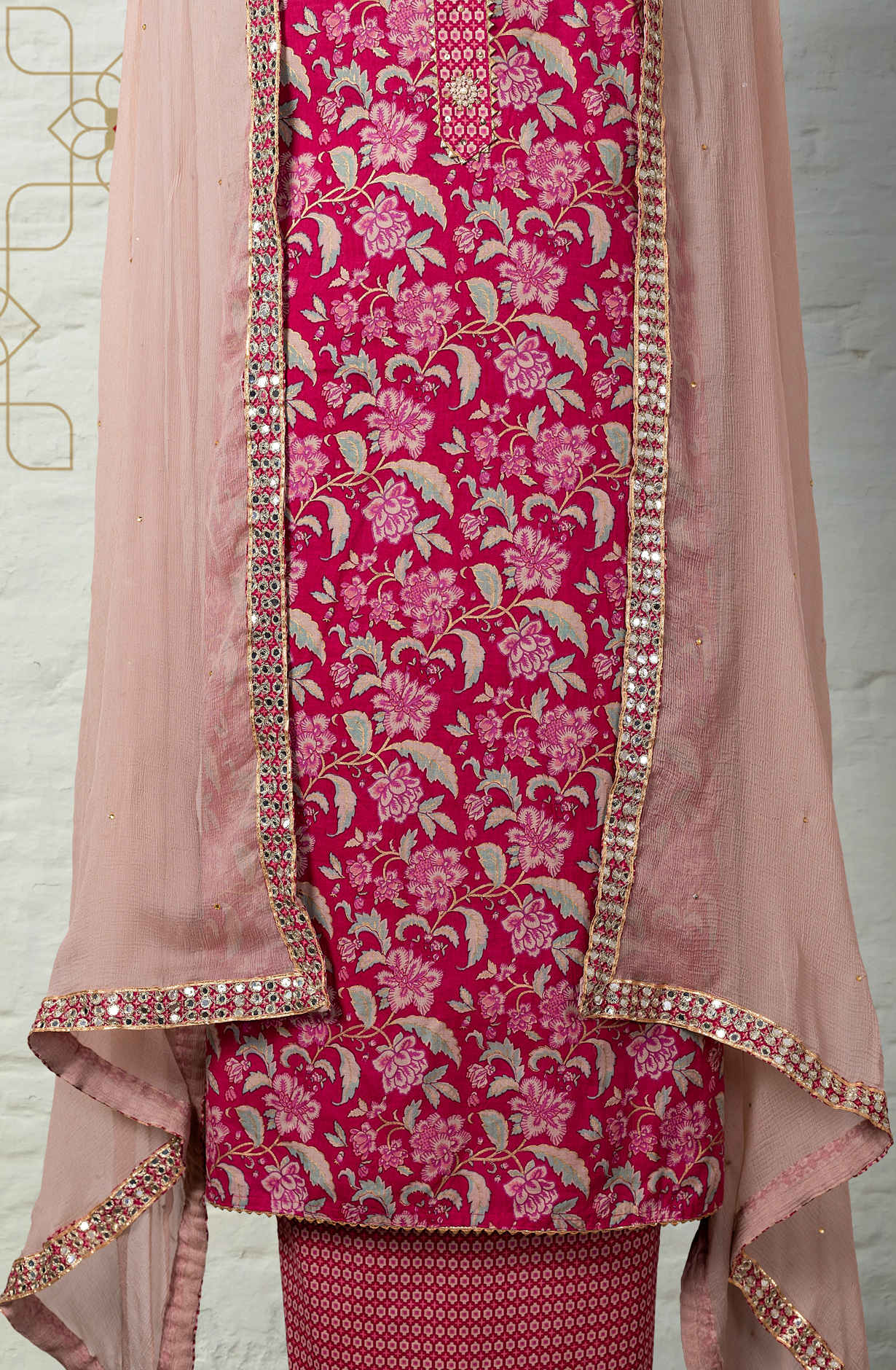 Magenta Cotton Printed Salwar Suit with Chiffon Dupatta - 912-DF08939