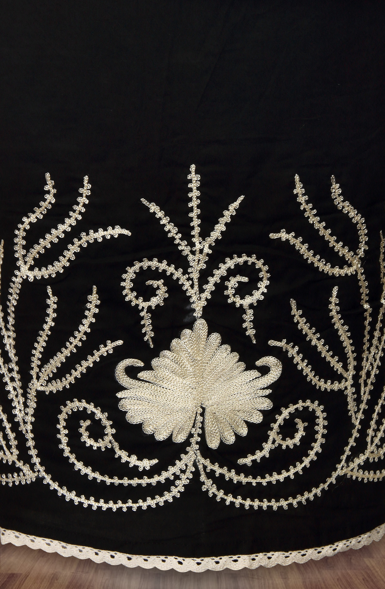 Black Cotton Unstitched Lacework Pakistani Suit-set - 912-SHIV23005