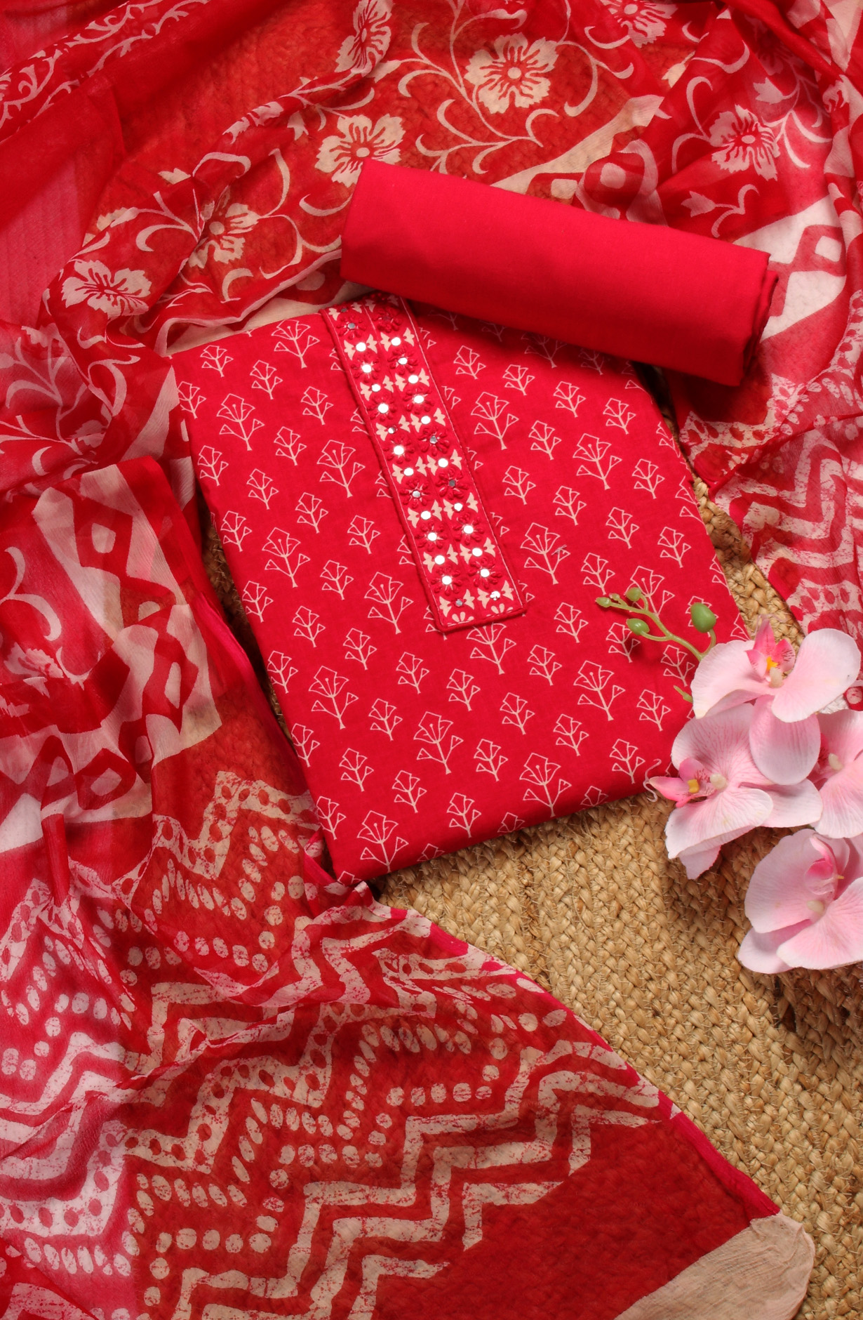 Magenta Cotton Printed Unstitched Dress Material with Chiffon Dupatta - 927-RANINECK-3A