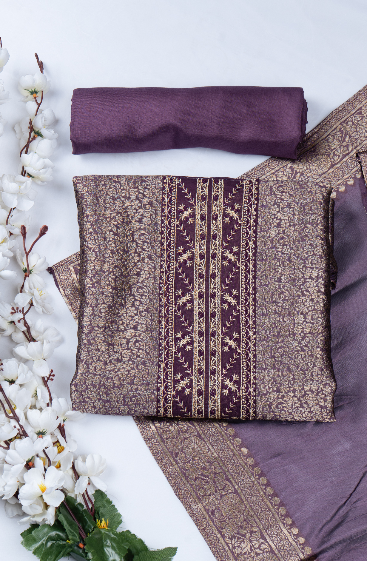 Wine Banarsi Brocket Beautiful Suit Set with Dupatta - 944-11092