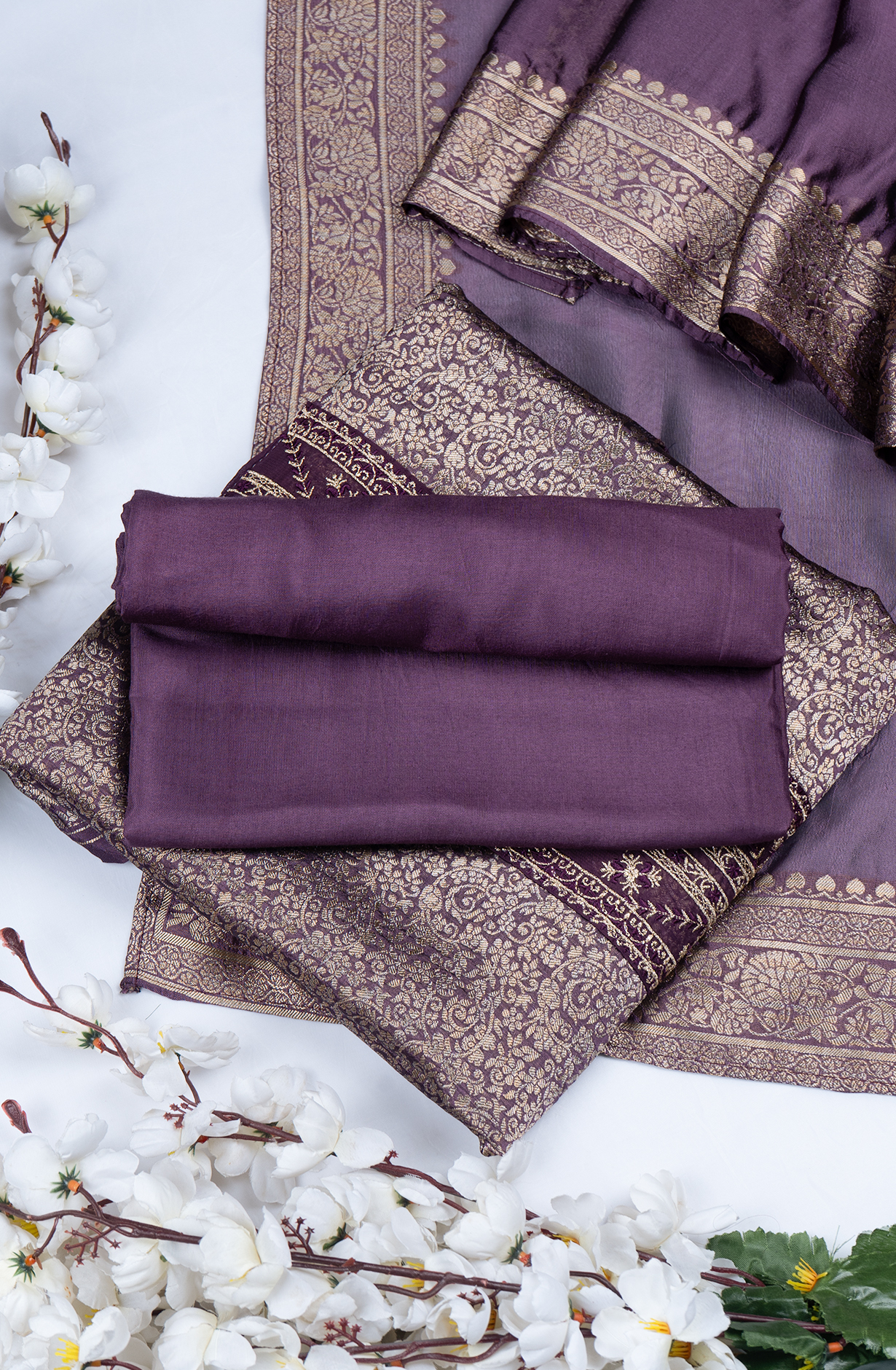 Wine Banarsi Brocket Beautiful Suit Set with Dupatta - 944-11092