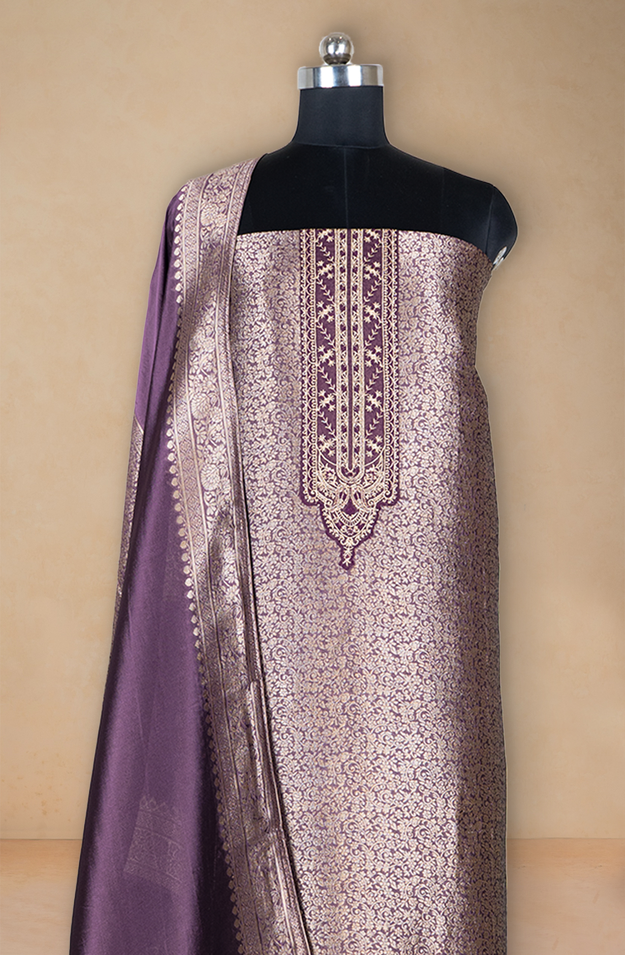 Wine Banarsi Brocket Beautiful Suit Set with Dupatta - 944-11092