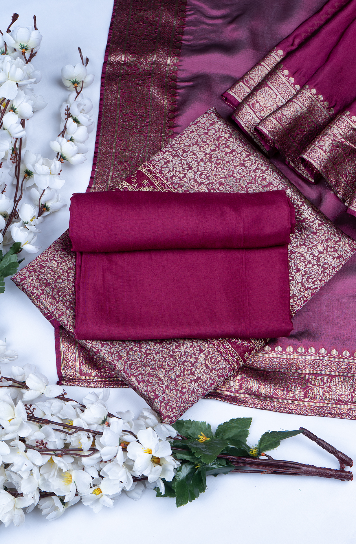 Dark Magenta Banarsi Brocket Beautiful Suit Set with Dupatta - 944-11092C