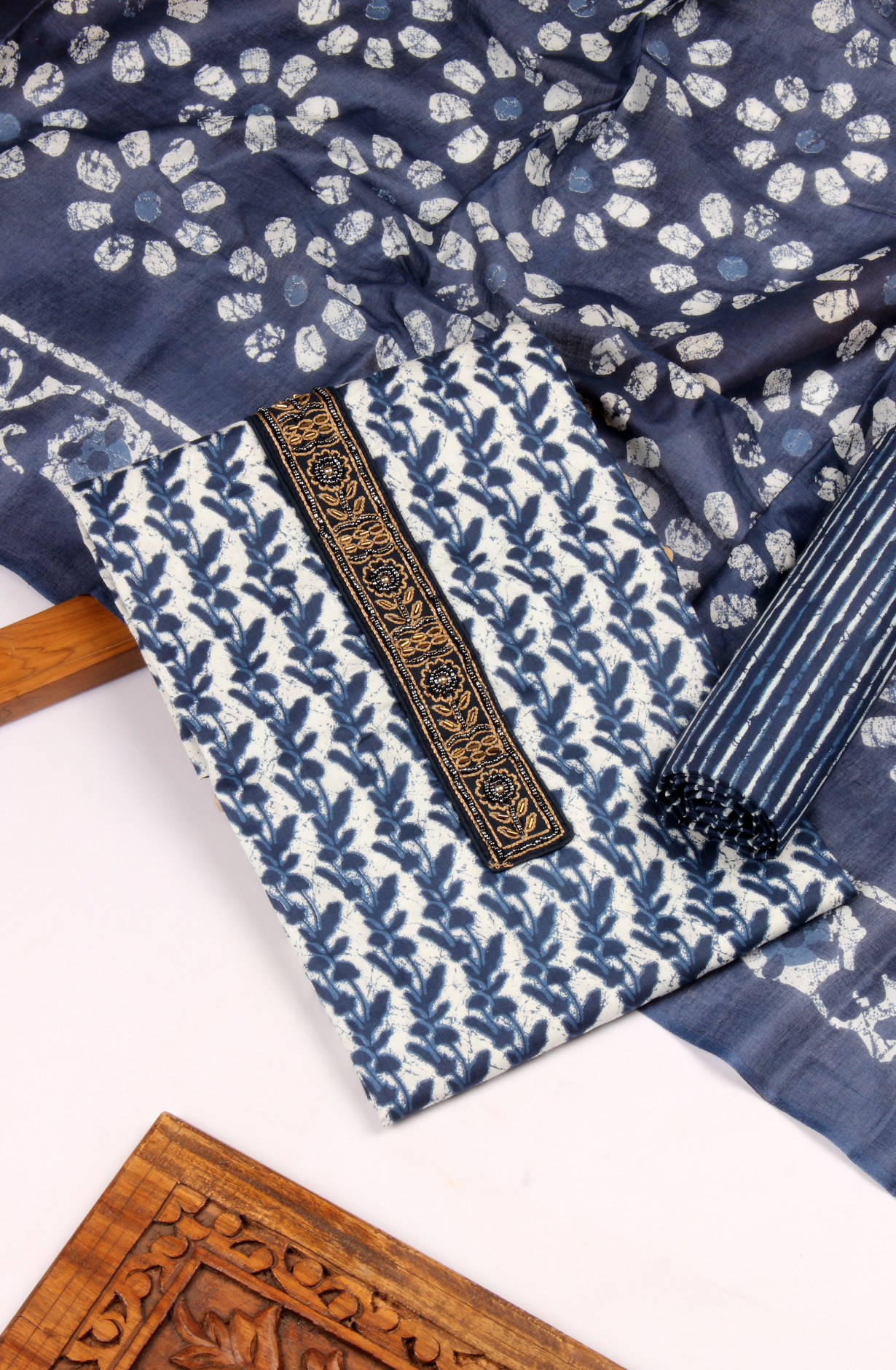 Blue and White Cotton Printed Unstitched Salwar Kameez - 983-3491-1A