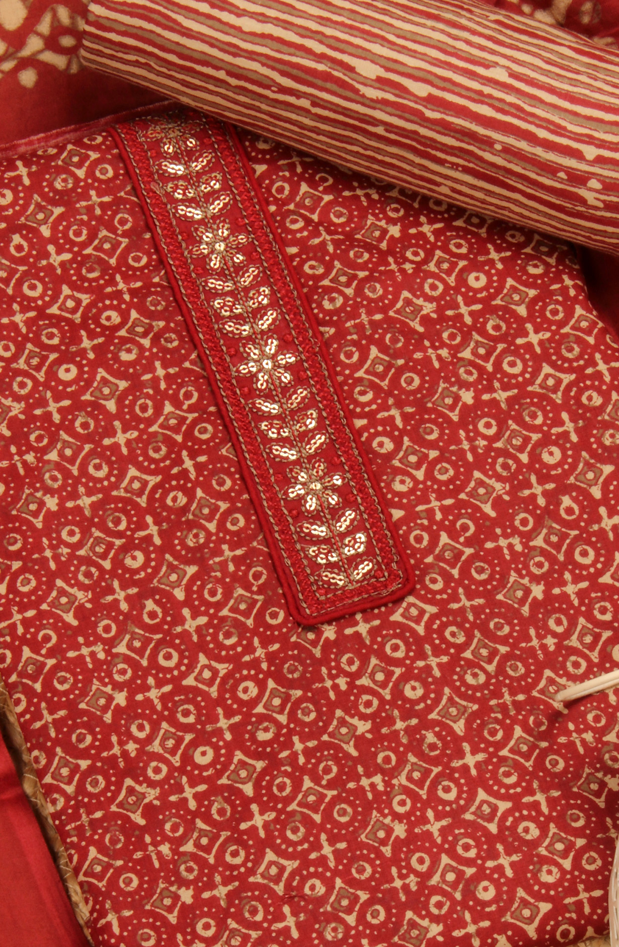 Maroon Cotton Unstitched Printed Salwar Dress Material - 983-4376A