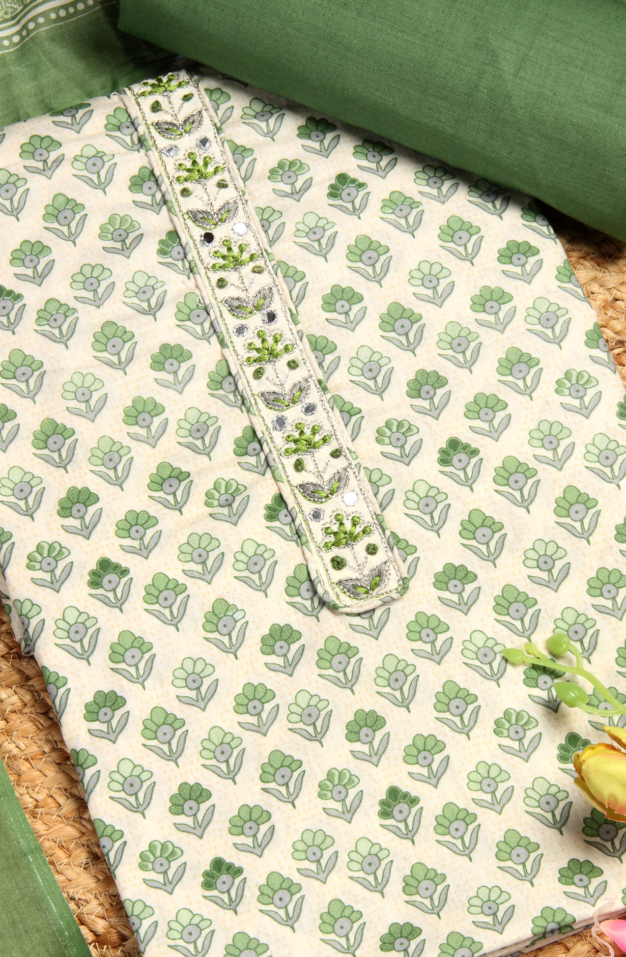 Green Cotton Printed Unstitched Salwar Suit - 983-4389A