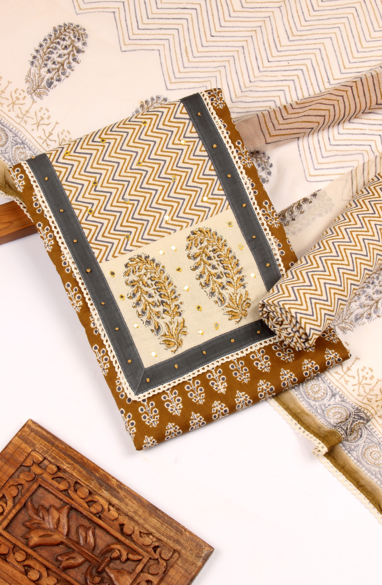 Mehndi Cotton Printed Unstitched Salwar Kameez - 983-4550-1C