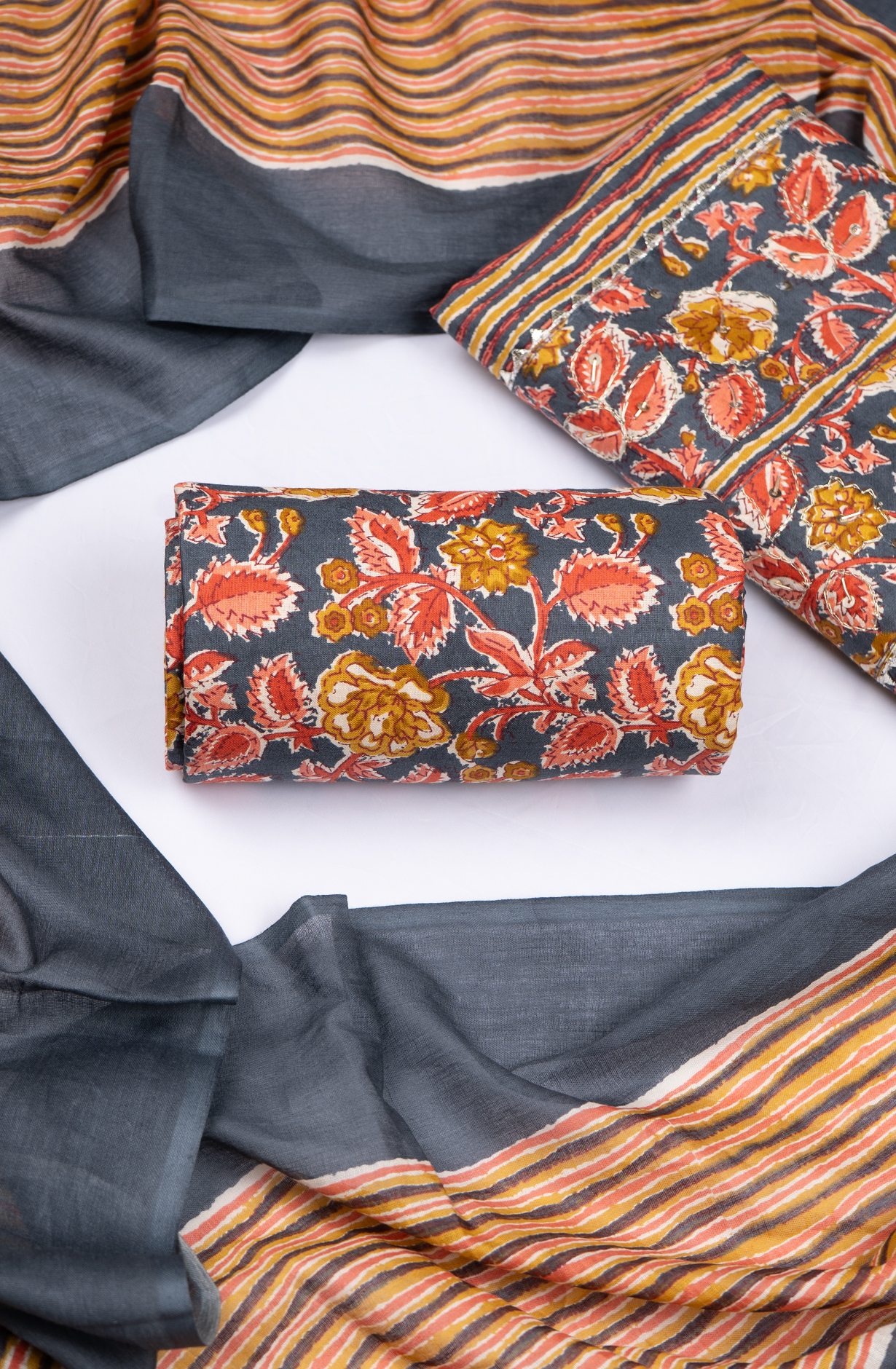 Grey Cotton Printed Suit- Set with Cotton Dupatta - 983-5466-5B