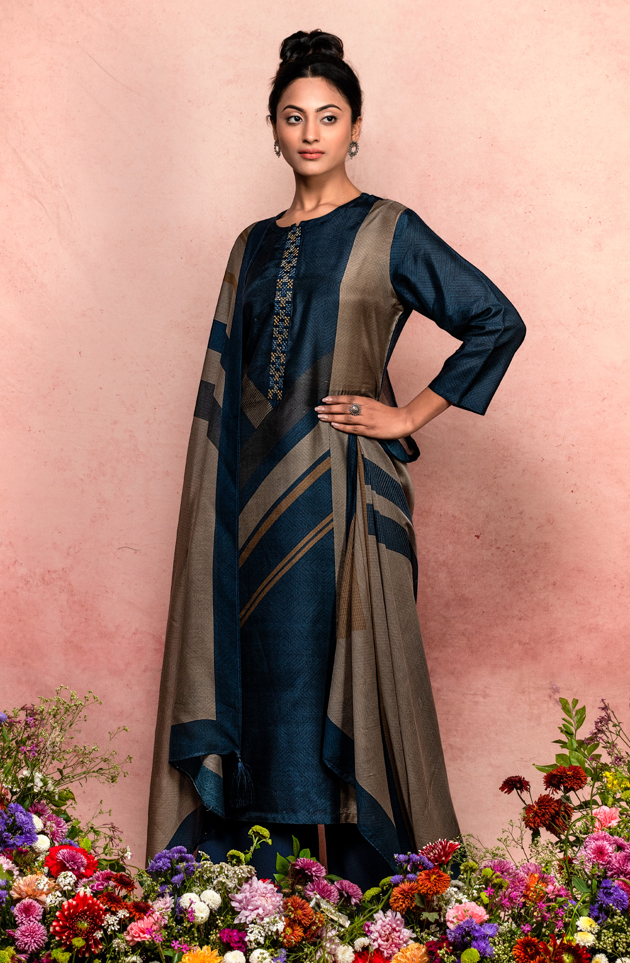 Blue Muslin Exclusive Digital Print Salwar Suit-sets - AAN1751