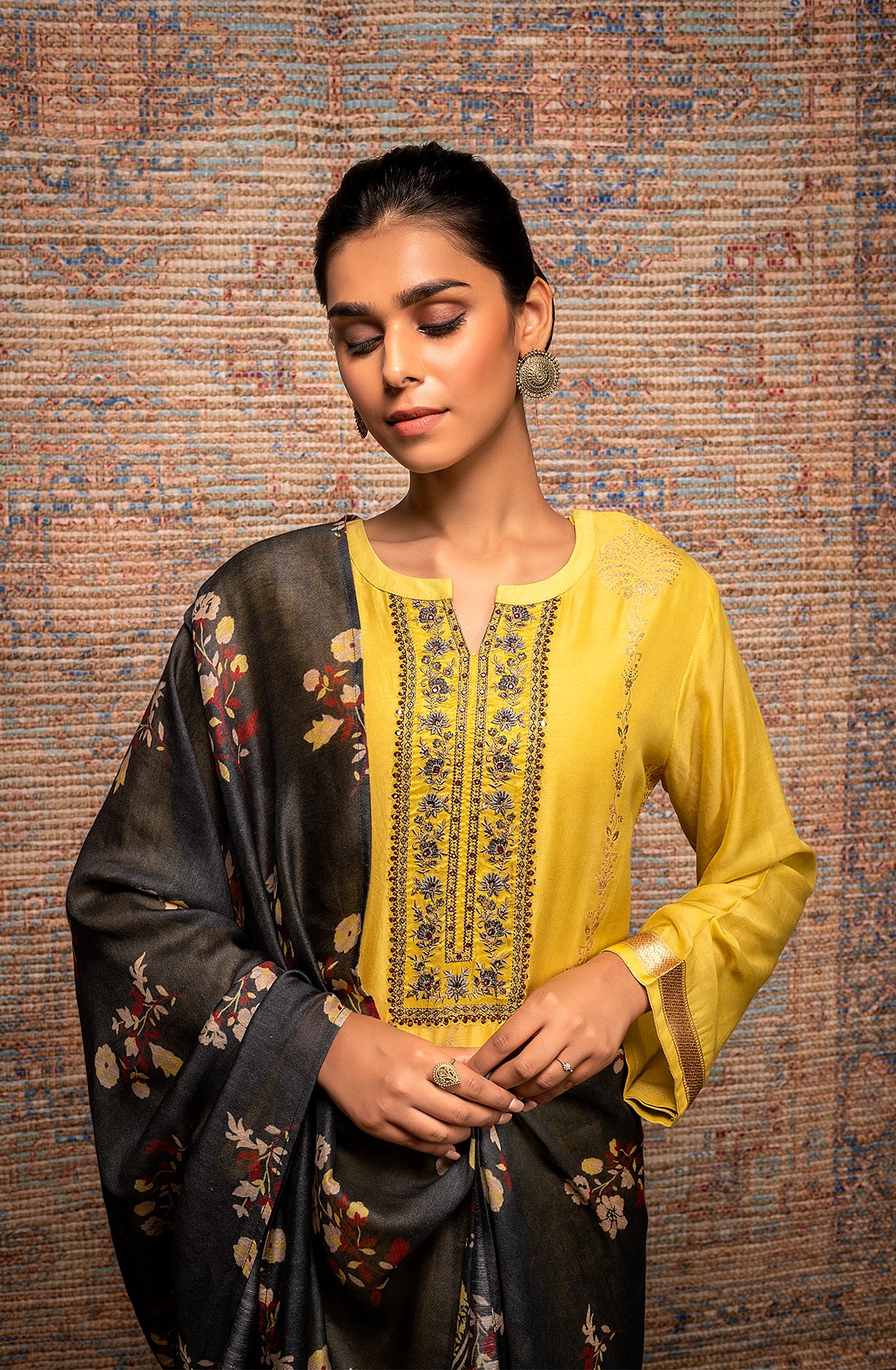 Yellow Chanderi Silk Banarasi Zari Weaving Salwar Kameez - AAY9180