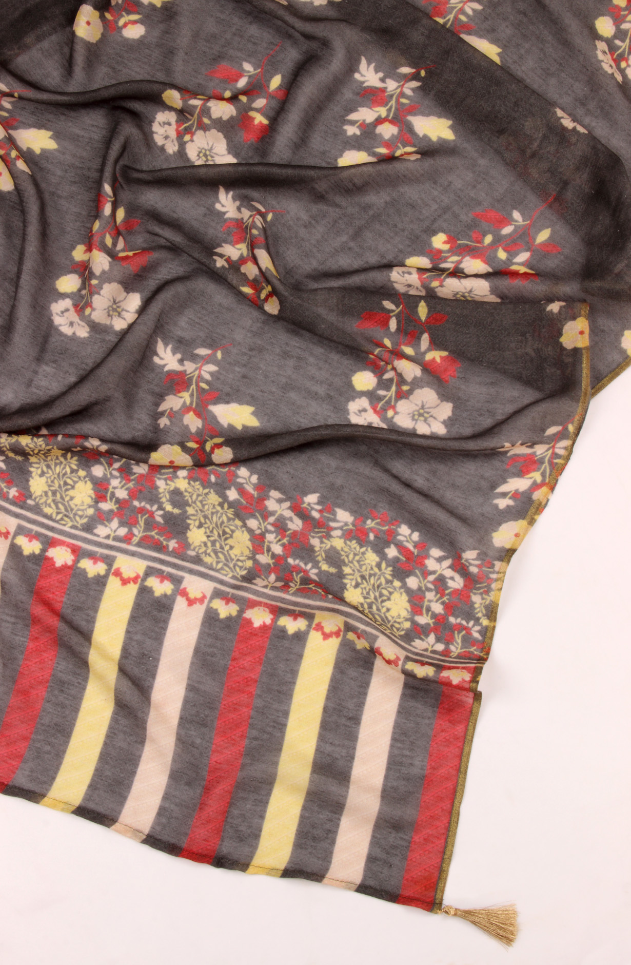 Yellow Chanderi Silk Banarasi Zari Weaving Salwar Kameez - AAY9180