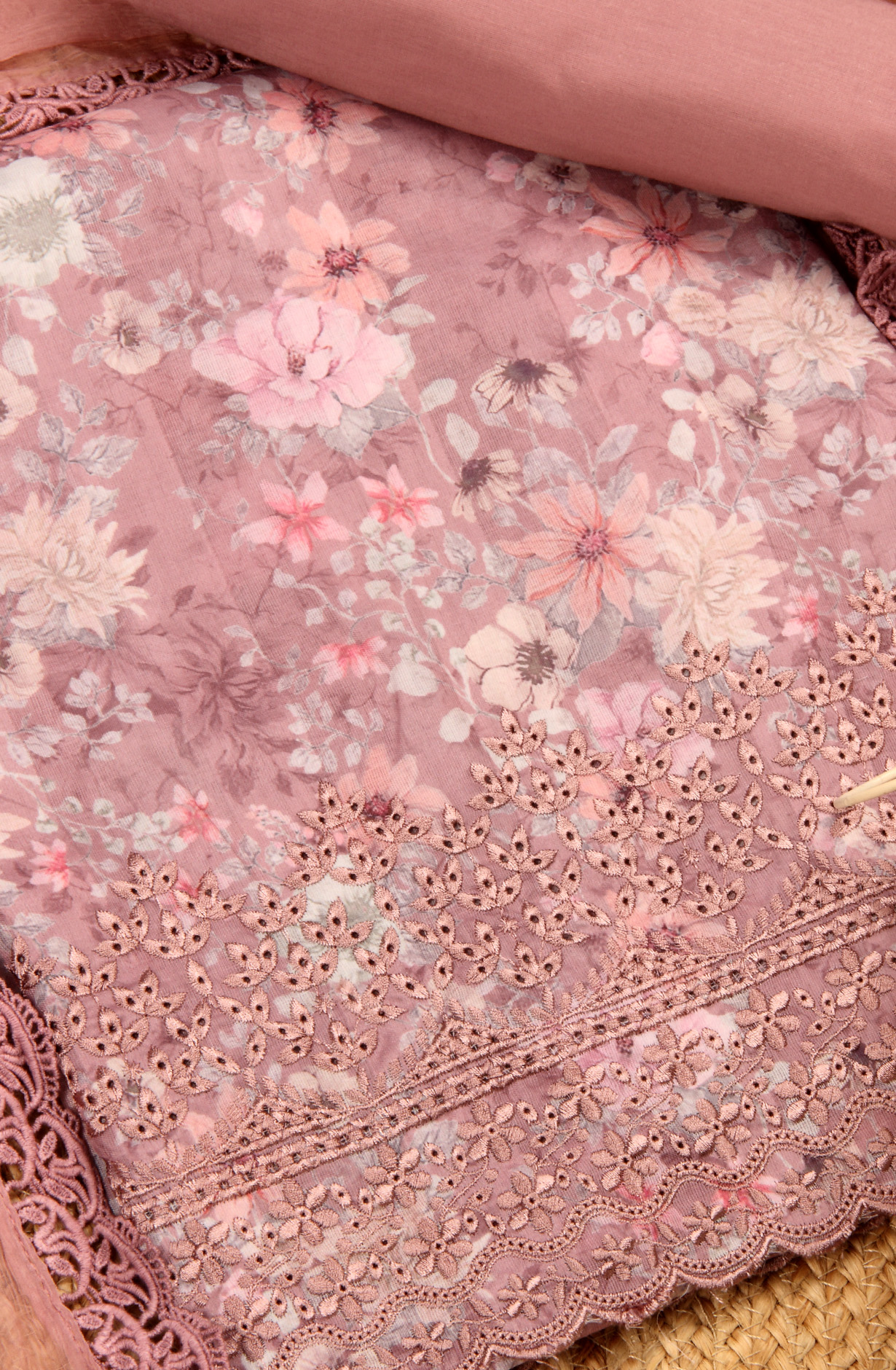 Mauve Exclusive Cotton Suit-sets with Chiffon Dupatta - AIS1401