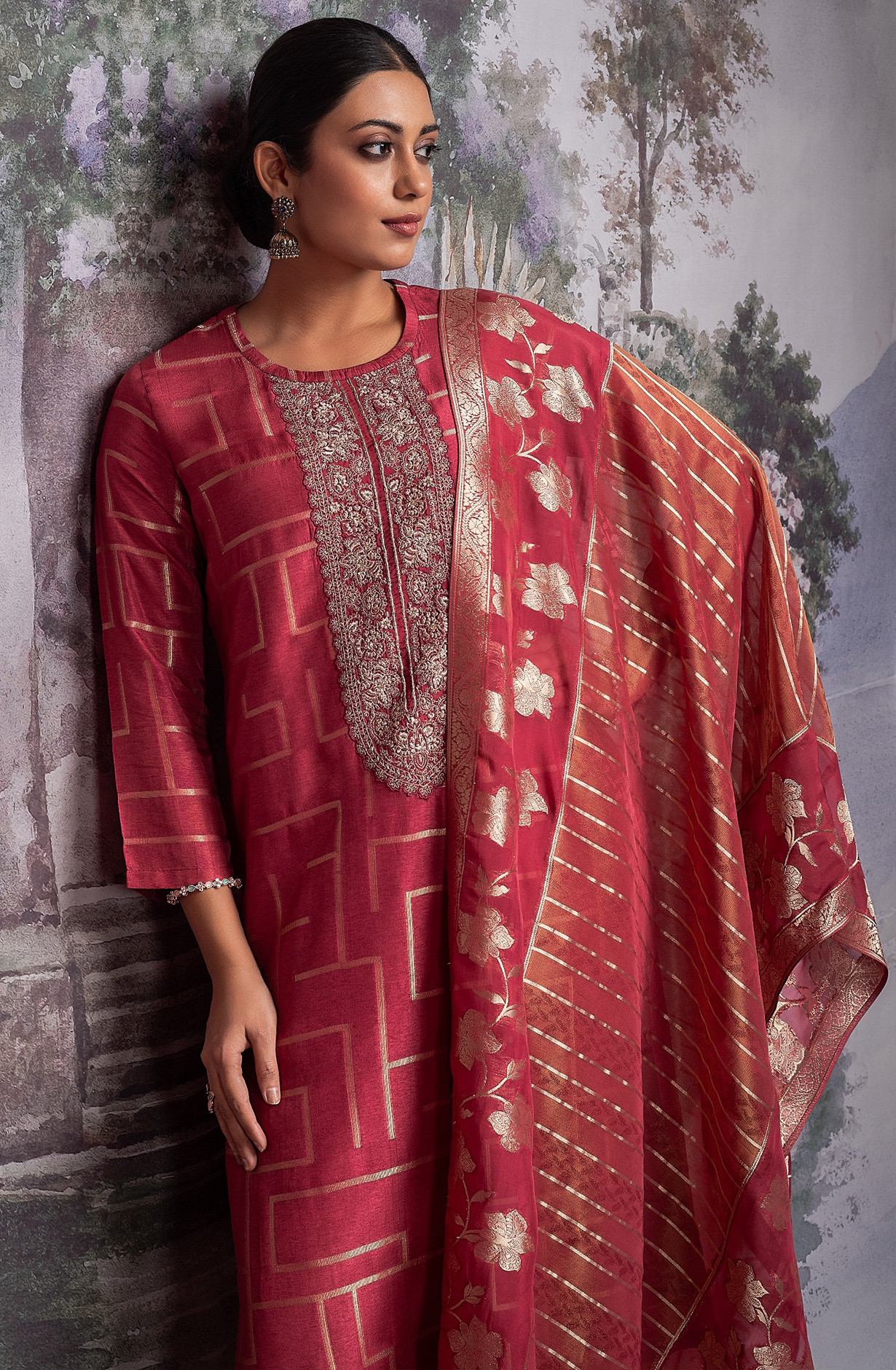 Red Pure Silk Jacquard with Embroidery Suit Set - AIS2275A