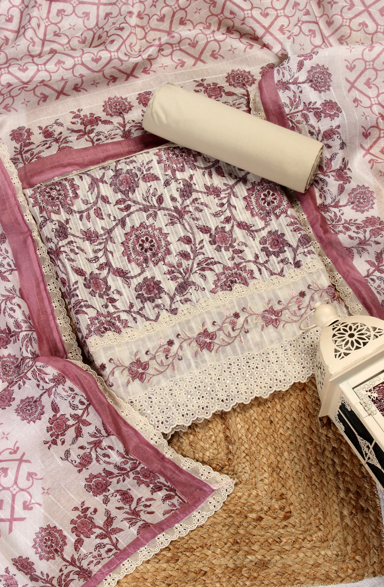 Off-white Linen Exclusive Digital Print Suit-sets with Dupatta - ANK1927B