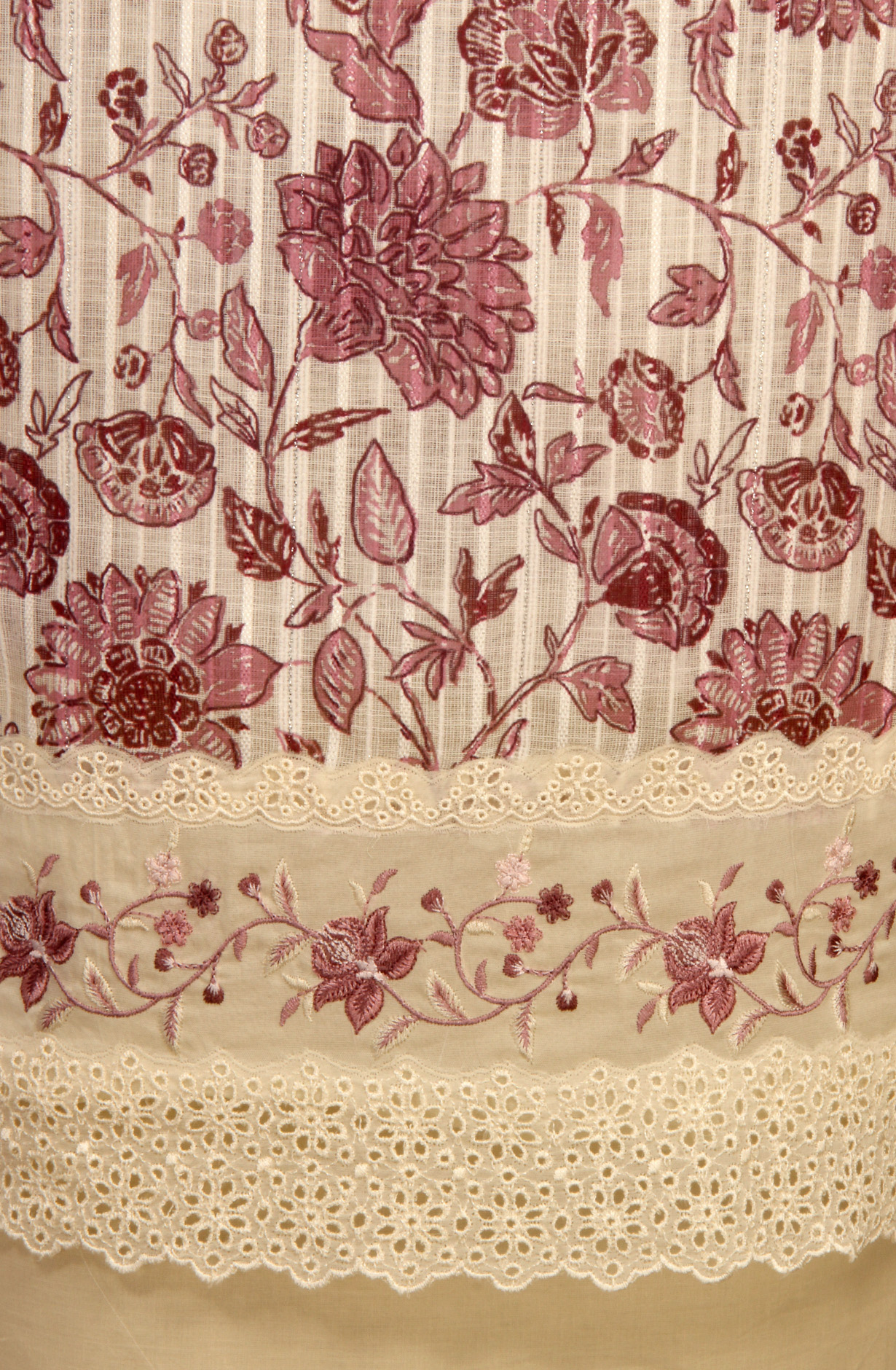 Off-white Linen Exclusive Digital Print Suit-sets with Dupatta - ANK1927C