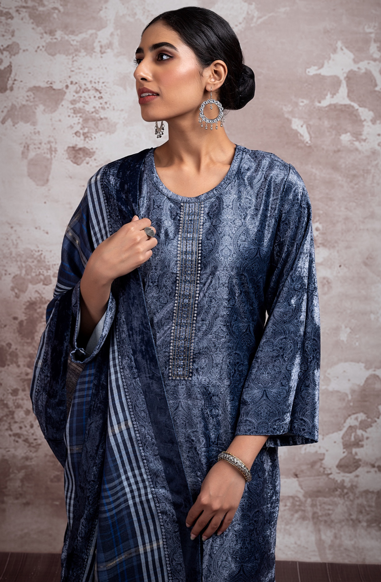 Blue Velvet Digital Printed and Handwork Suit-Set with Pure Pashmina Jacquard Dupatta - ANS2305C