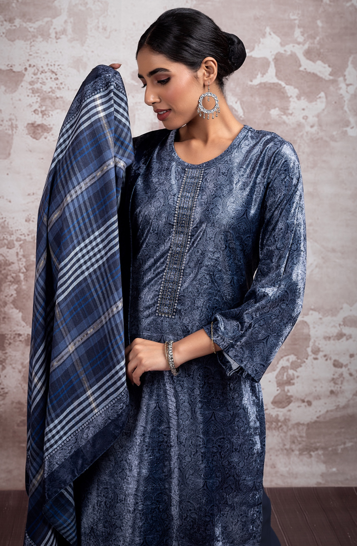 Blue Velvet Digital Printed and Handwork Suit-Set with Pure Pashmina Jacquard Dupatta - ANS2305C