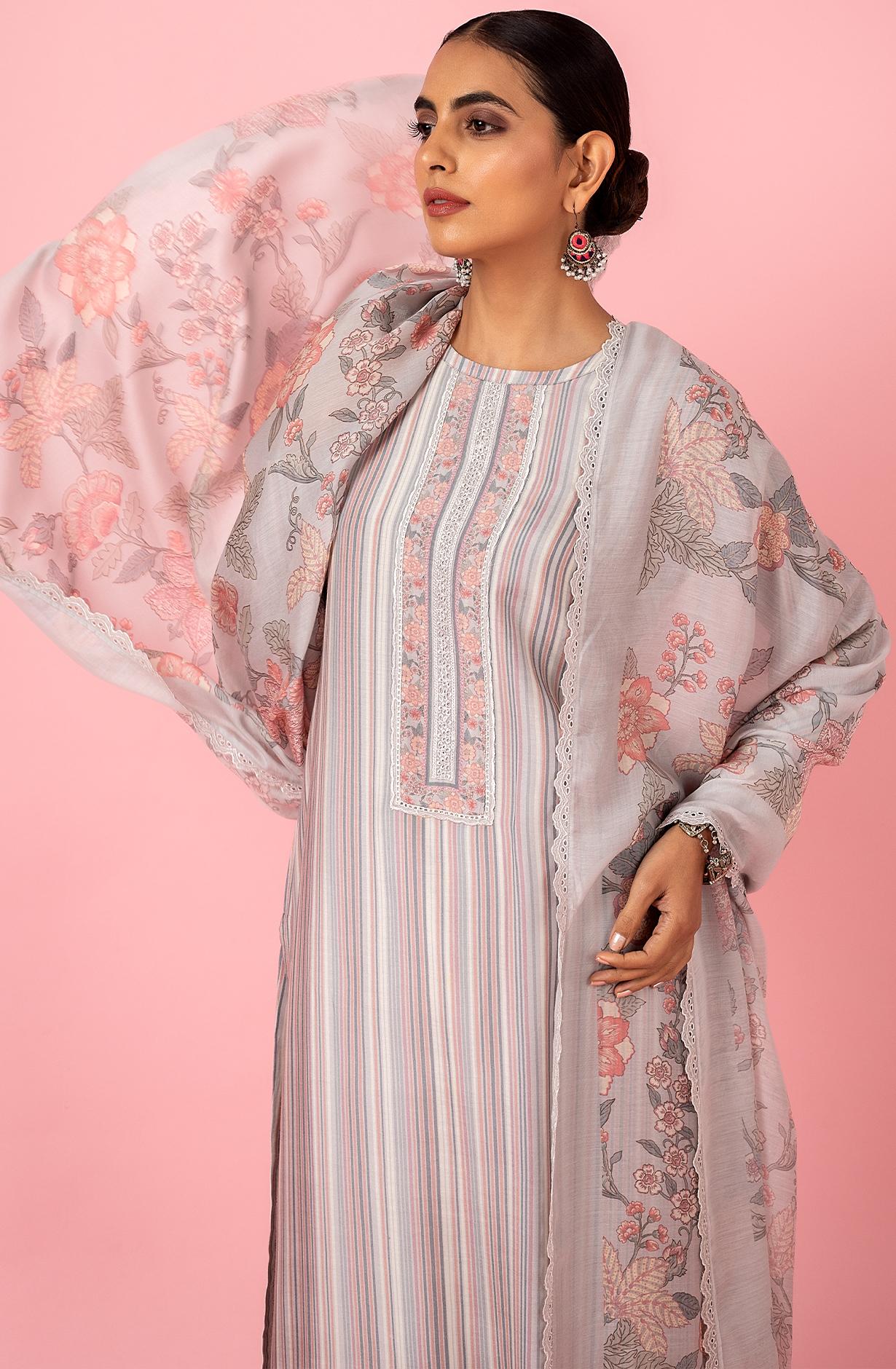 Grey and Multi Beautiful Muslin Digital Printed Salwar Kameez - ARB2181A