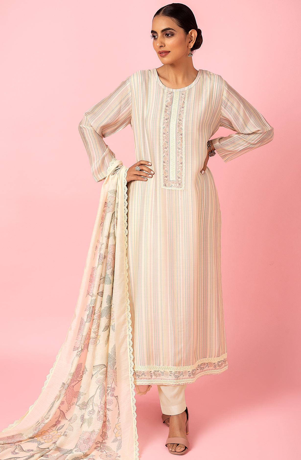 Yellow and Multi Beautiful Muslin Digital Printed Salwar Kameez - ARB2181B