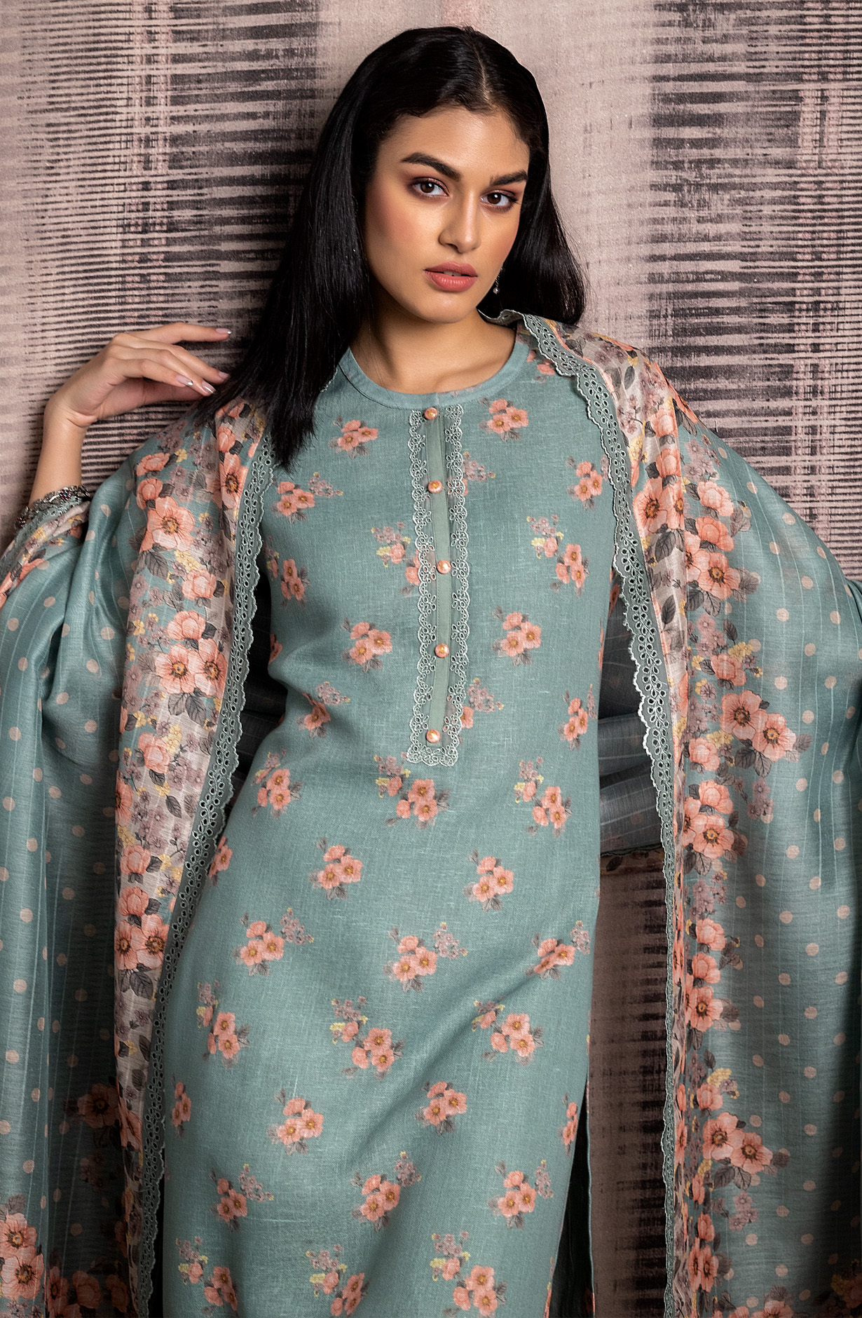 Pastel Green Linen Digital Printed Suit-sets with Dupatta - AYS1952