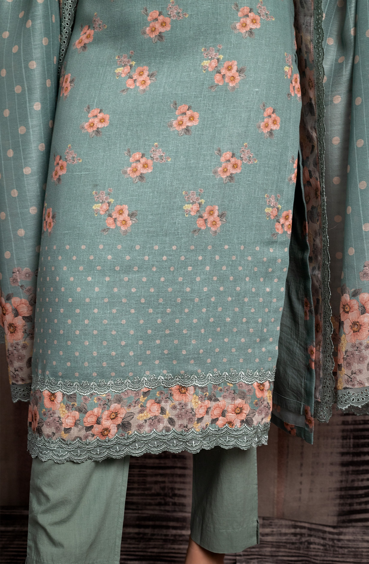 Pastel Green Linen Digital Printed Suit-sets with Dupatta - AYS1952