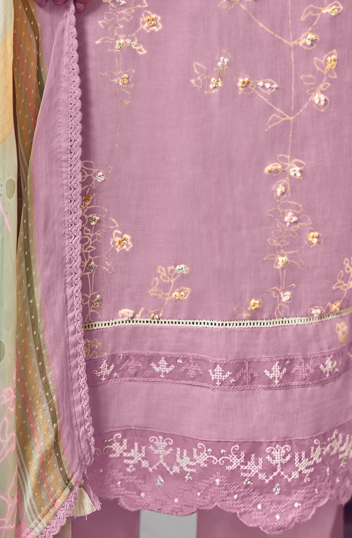 Linen Lavender Beautiful Lace Work Unstitched Suit with Chiffon Dupatta - BAS9004