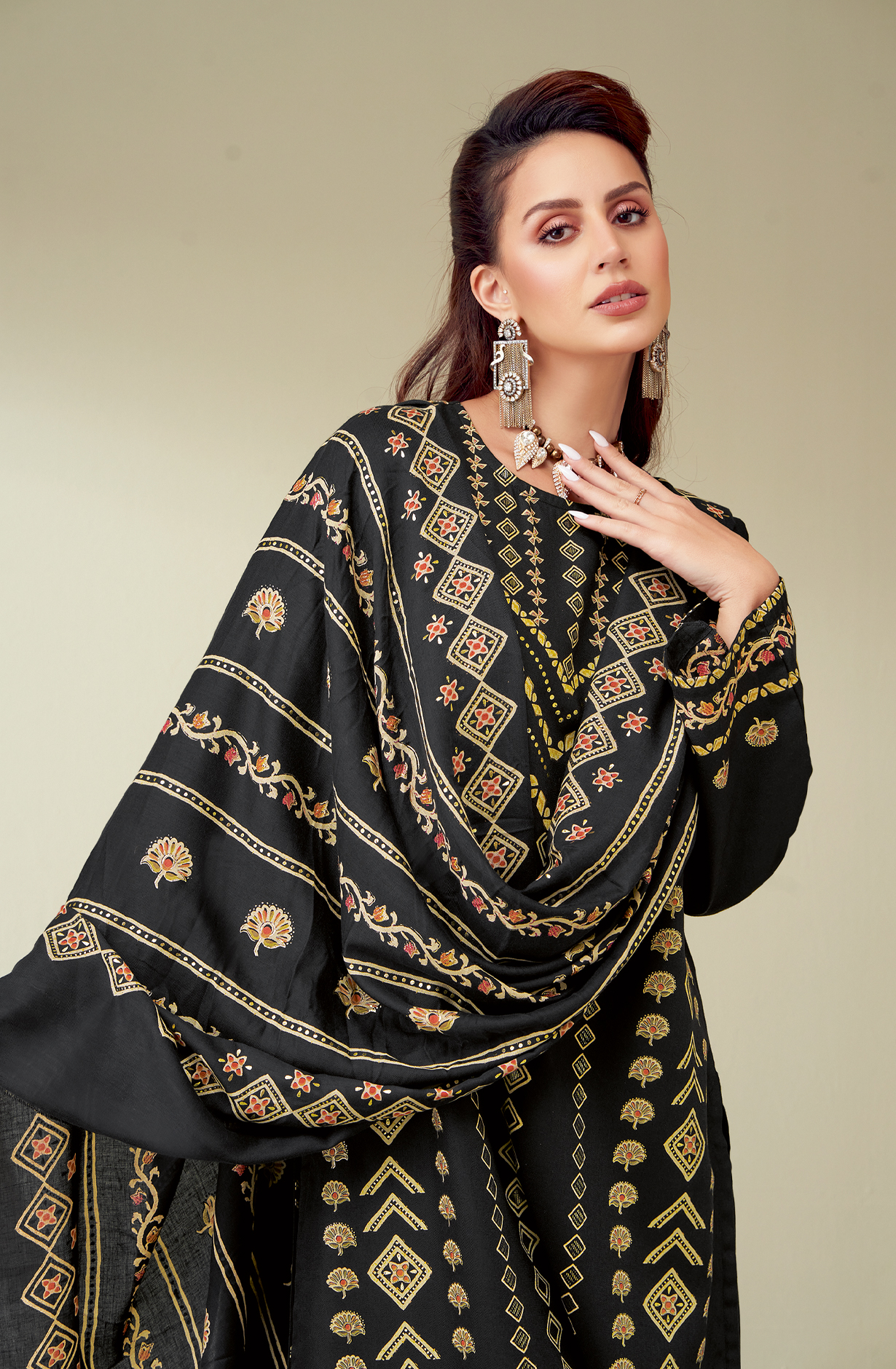Black Spun Digital Printed Unstitched Salwar Suit - BAT470