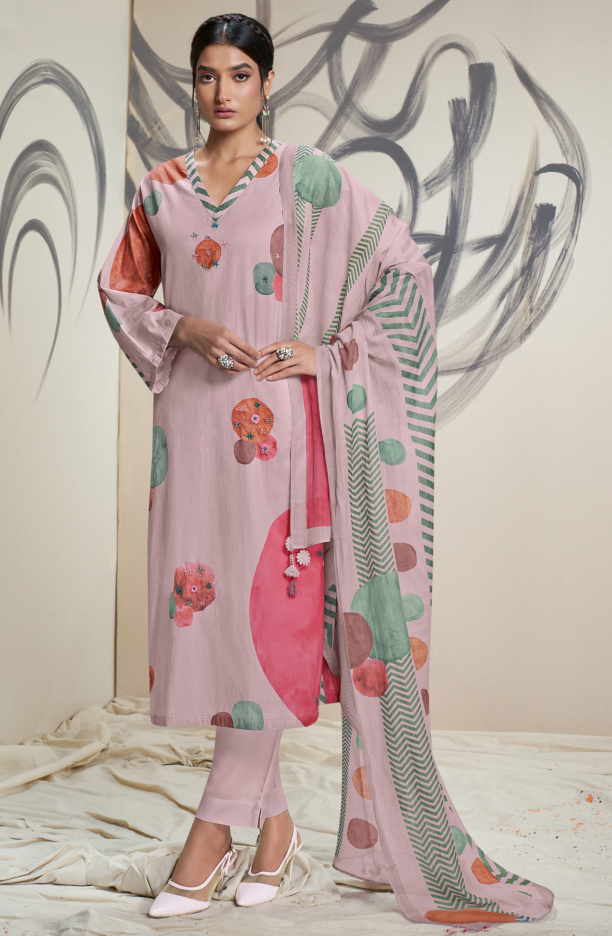 Pink Cotton Lawn Digital Printed Unstitched Salwar Kameez with Lace Work - BHO580