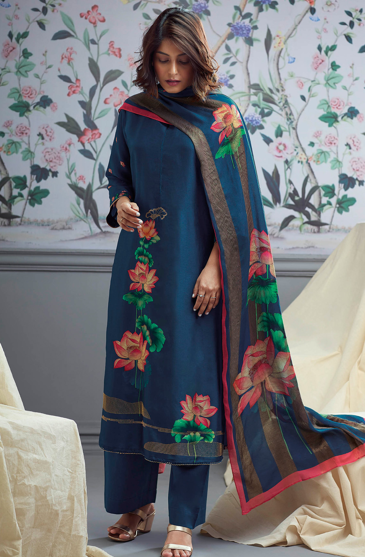 Teal Beautiful Russian Silk Unstitched Suit with Dupatta - BLOC1324