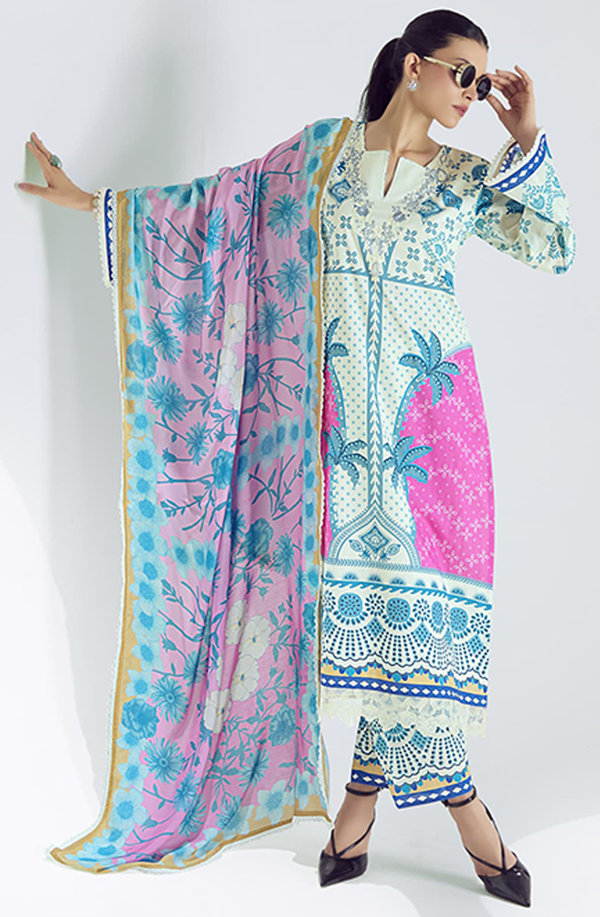 Pink Cotton Lawn Printed Suit Set with Dupatta- BRE321